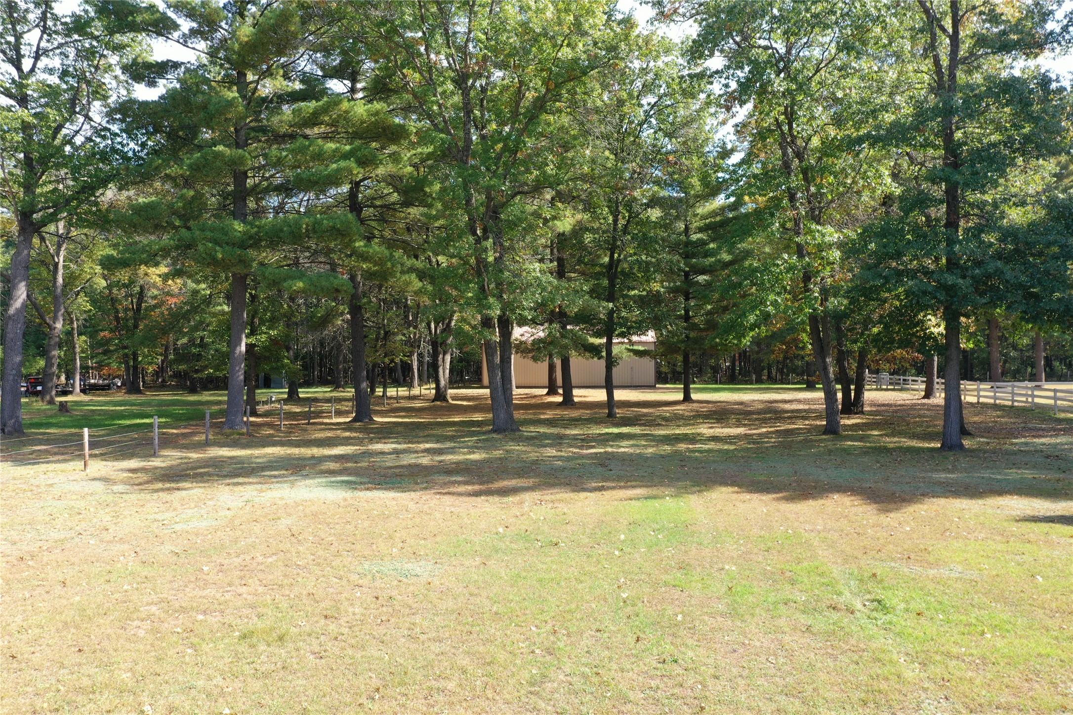 616 Nelson Street N Property Photo 3