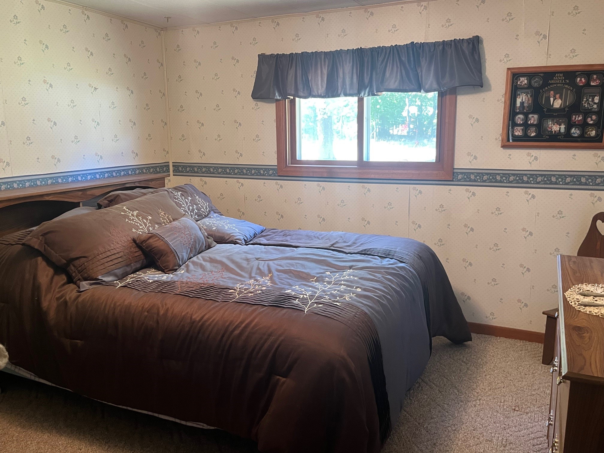 616 Nelson Street N Property Photo 8