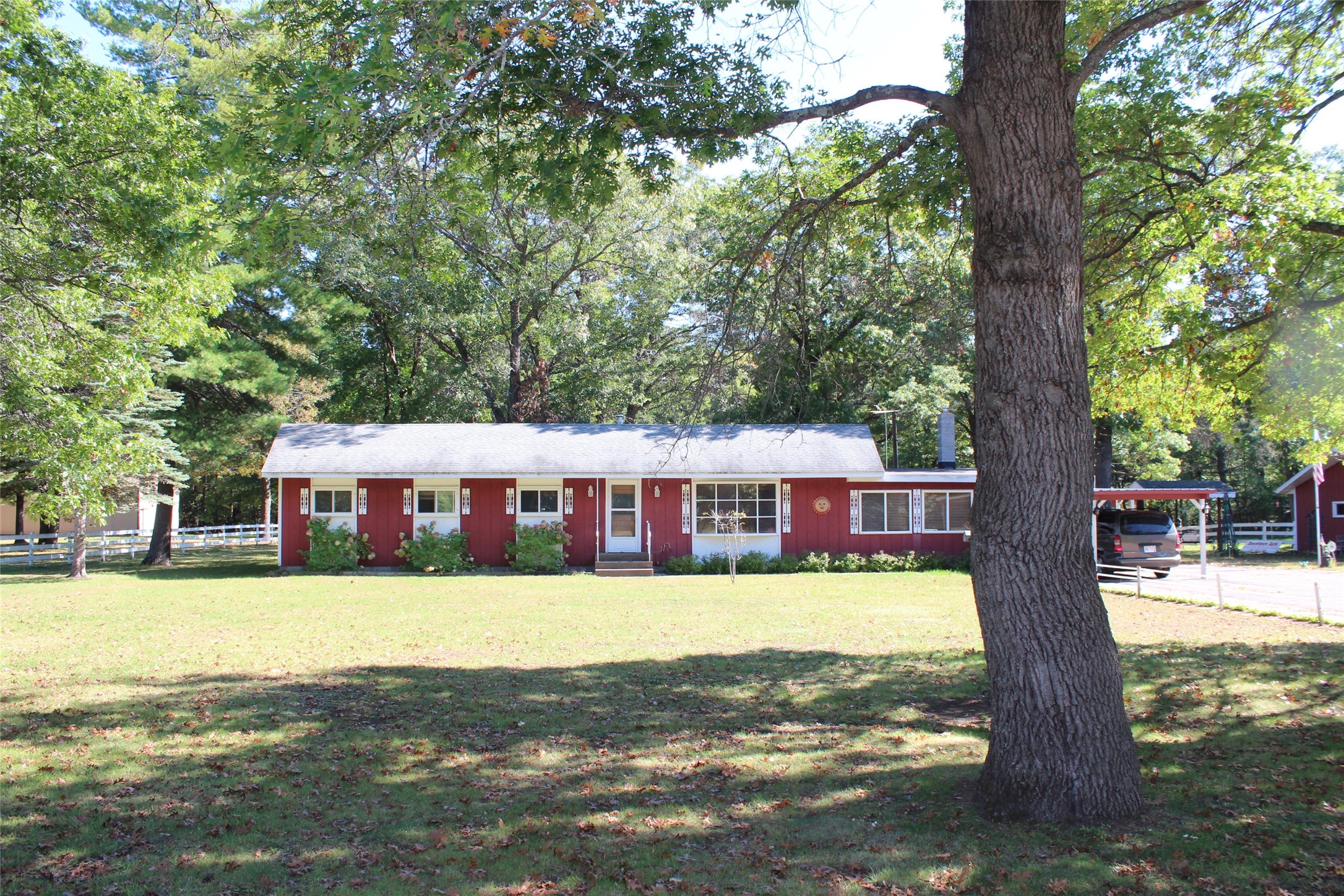 616 Nelson Street N Property Photo 19