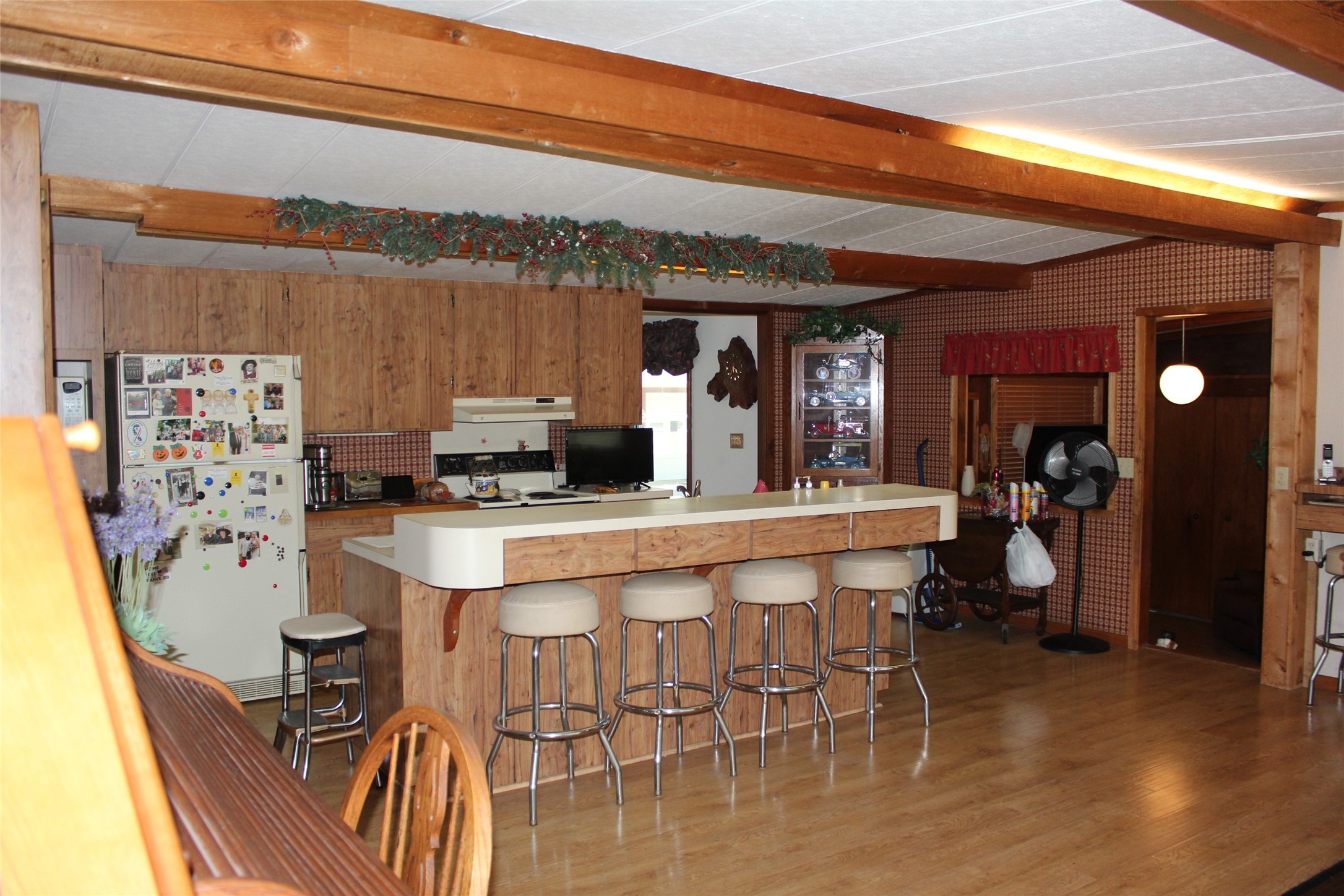 616 Nelson Street N Property Photo 26