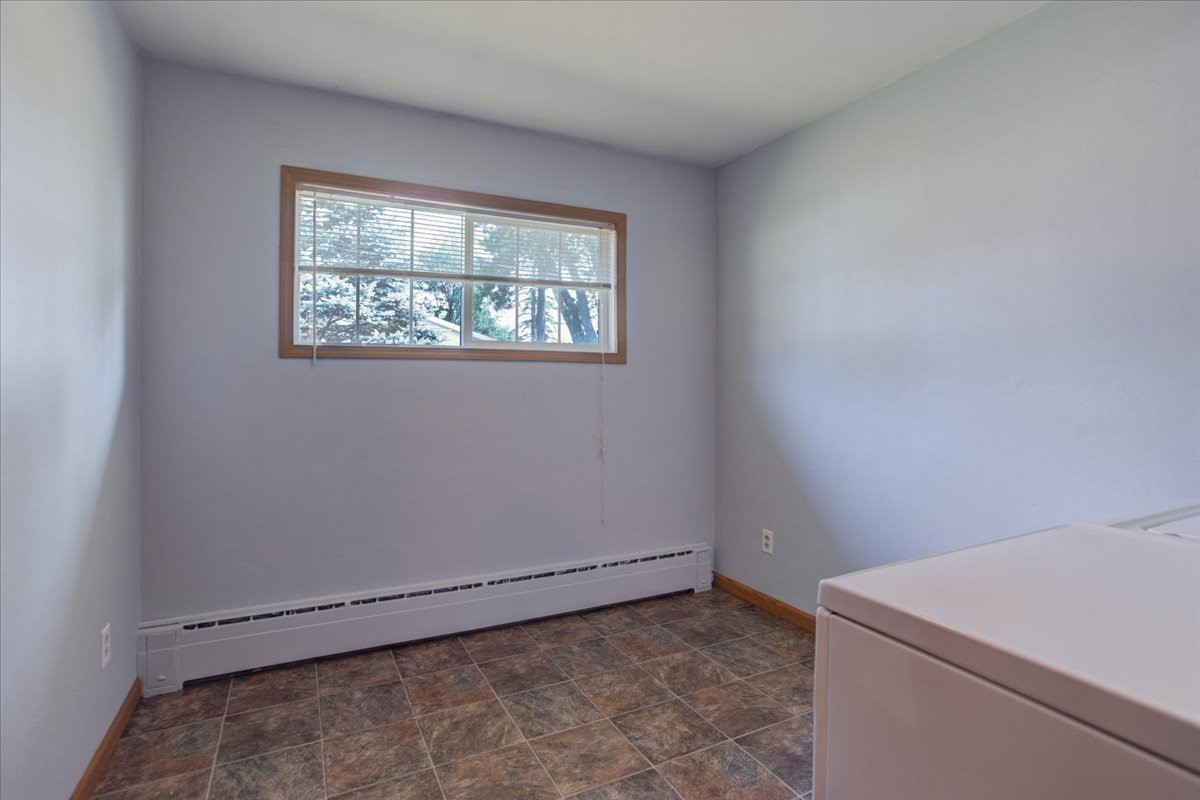 403 High Street Property Photo 15