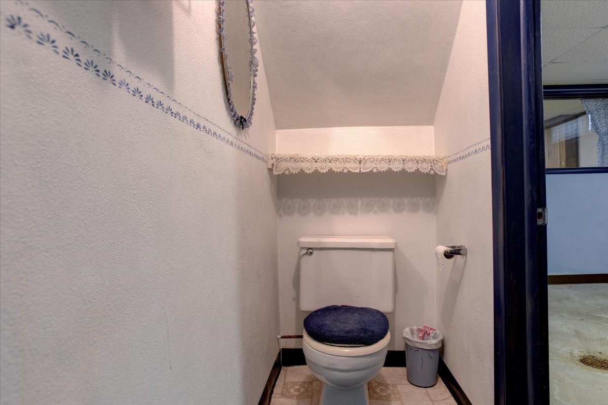 403 High Street Property Photo 35