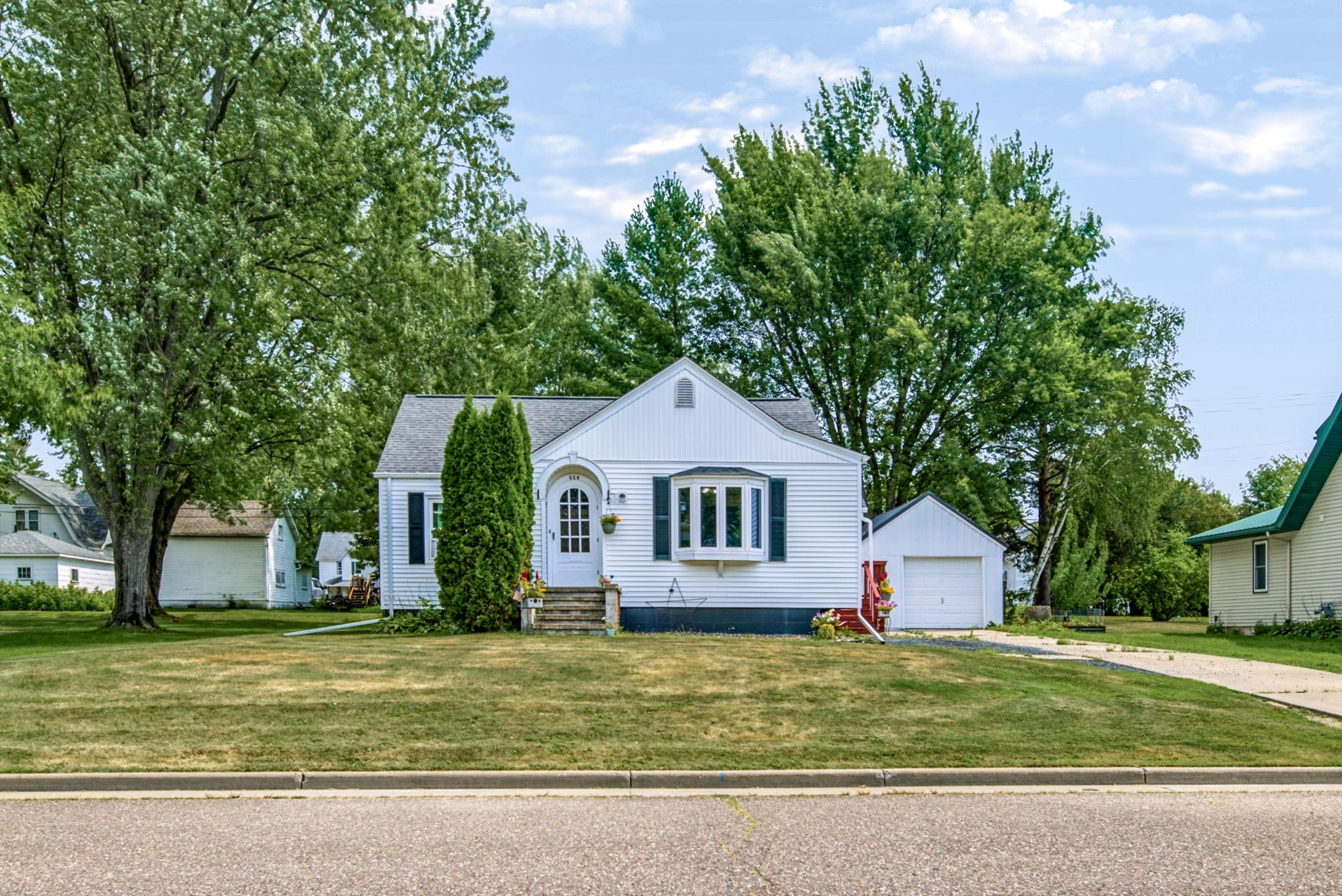 614 Park Avenue Property Photo 1