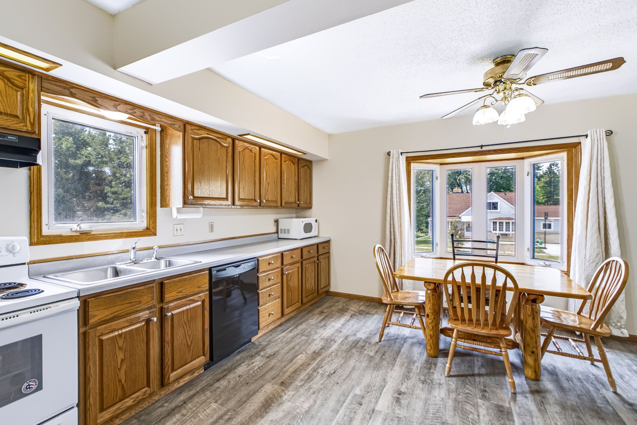614 Park Avenue Property Photo 14