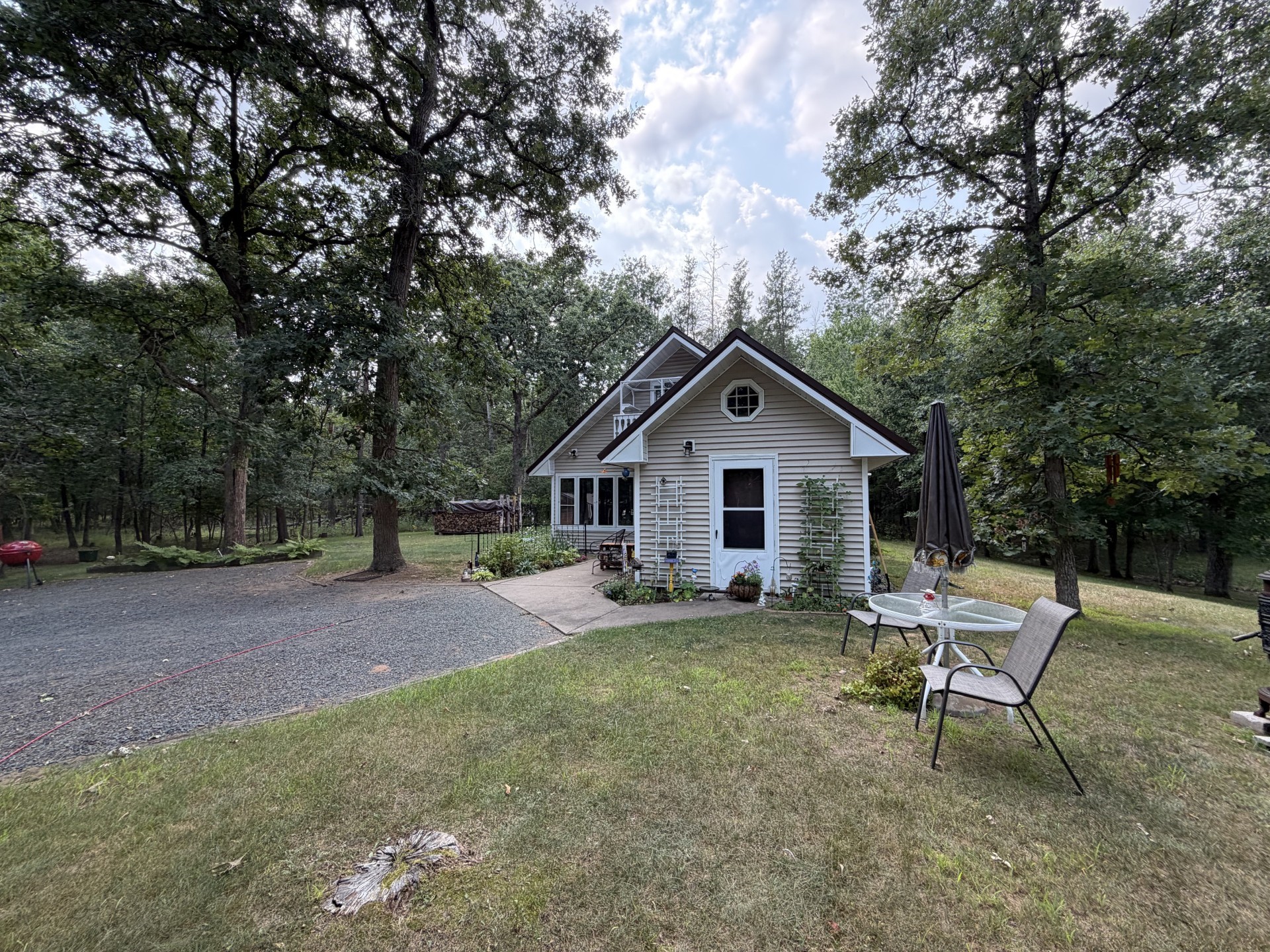 20654 Bucktail Drive Property Photo 2