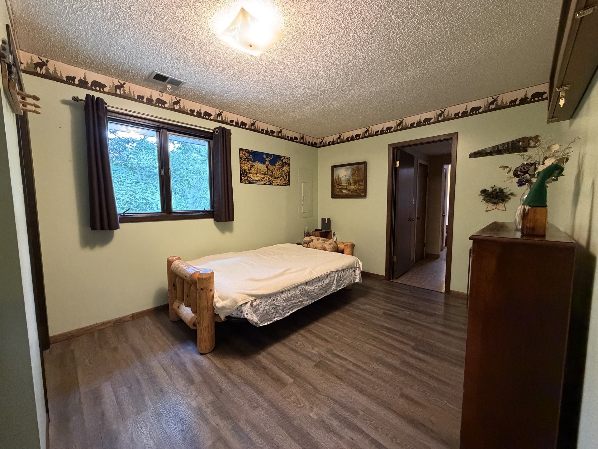 20654 Bucktail Drive Property Photo 14