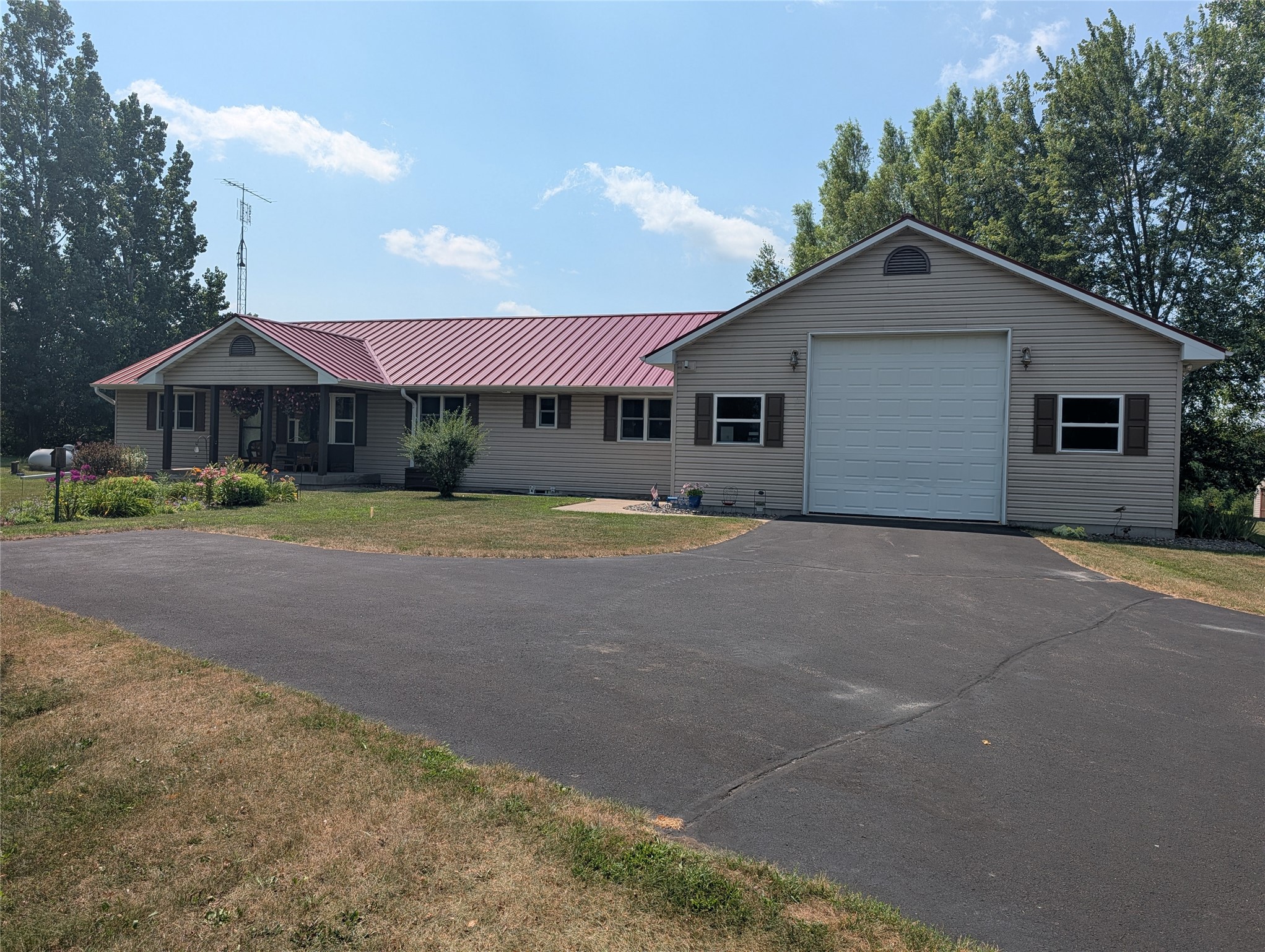 29191 County Highway X Property Photo 1
