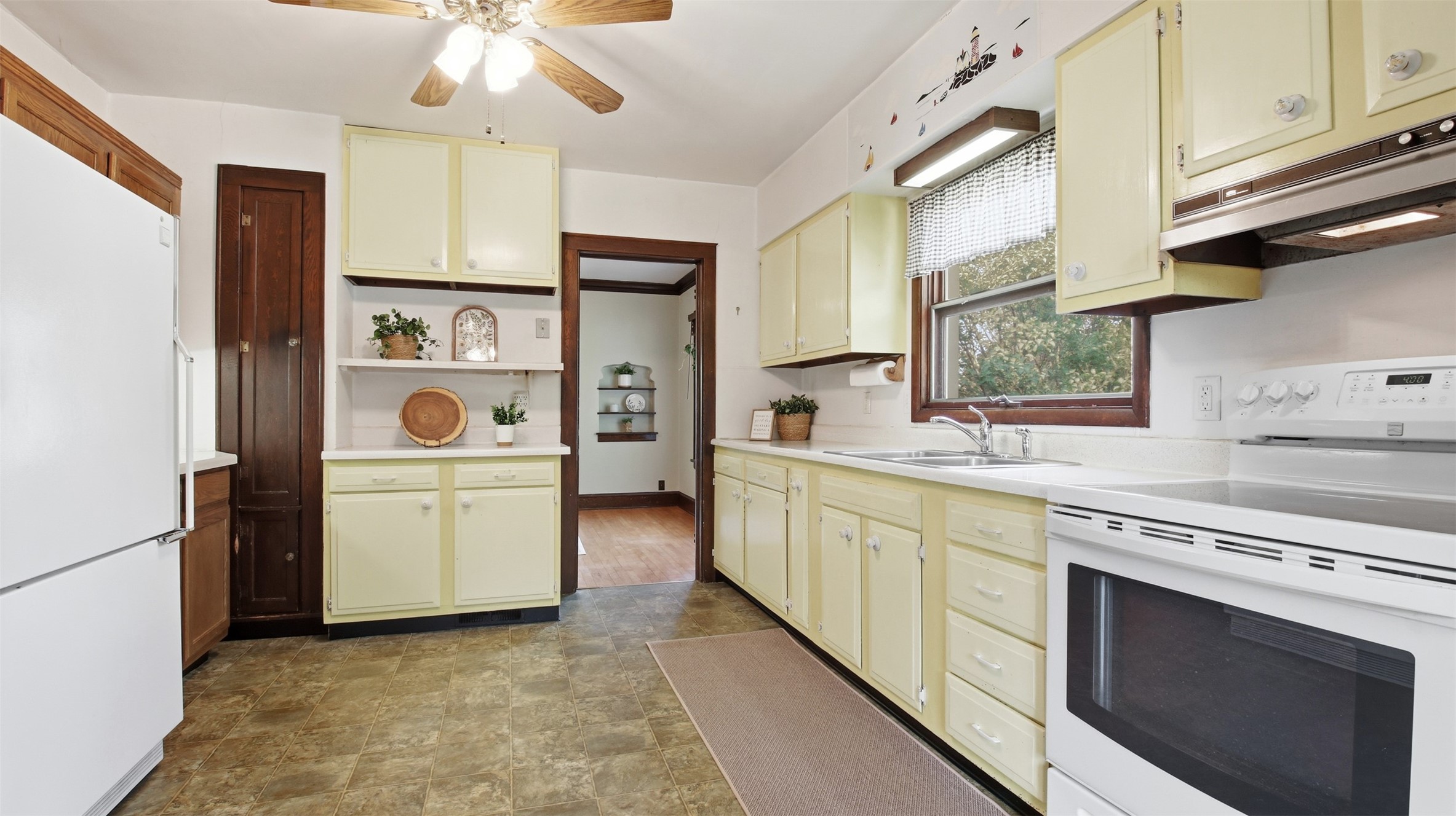 614 17th Avenue Property Photo 11