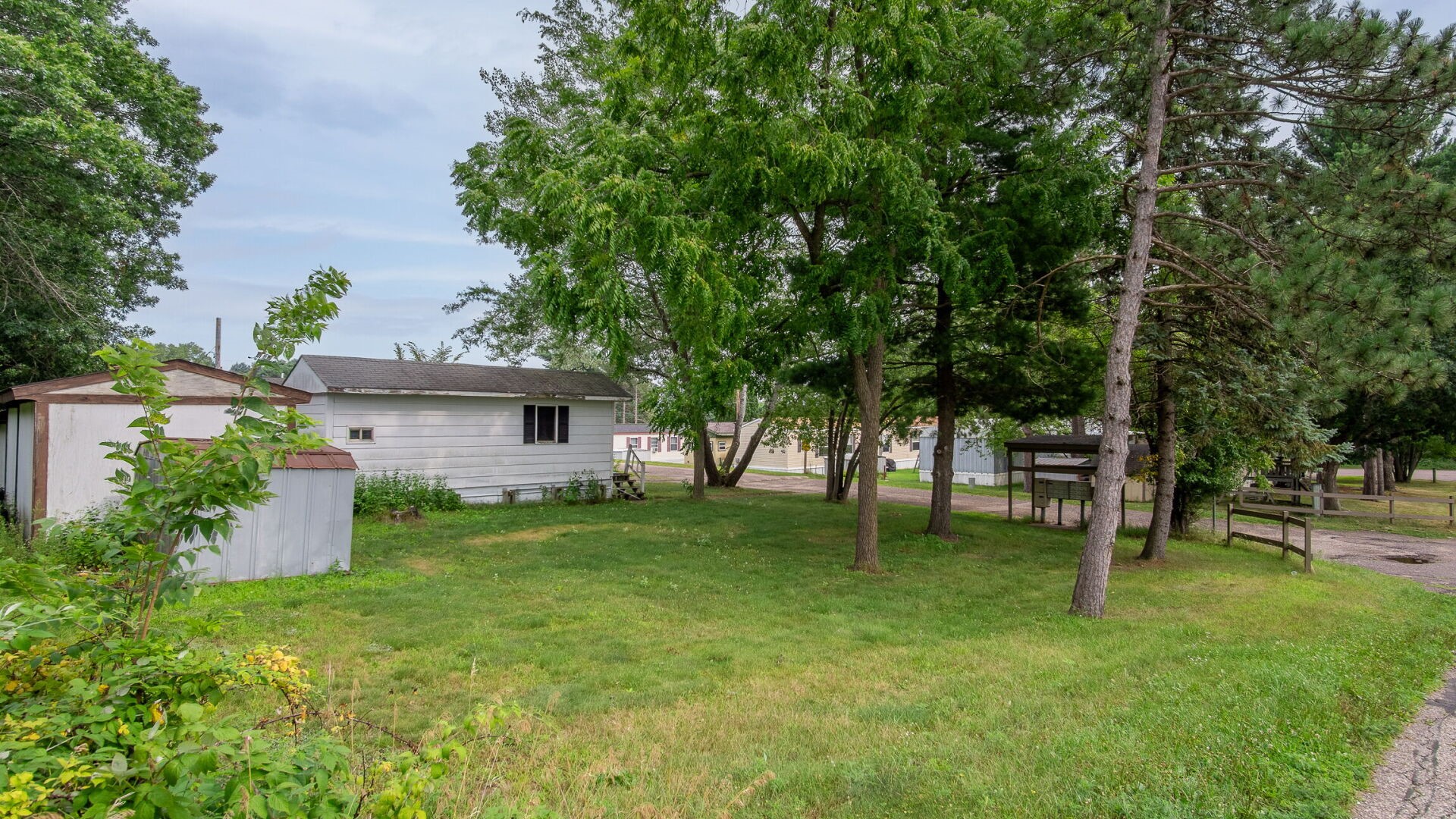 3323 Seymour Road Property Photo 10