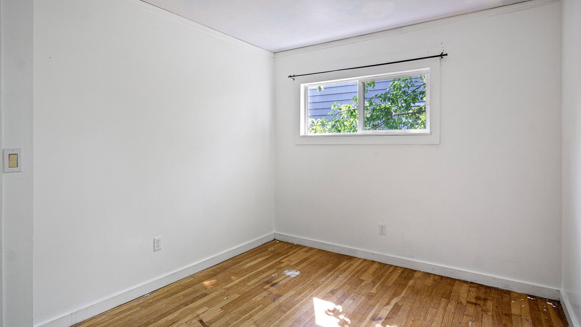 920 Cedar Street Property Photo 7