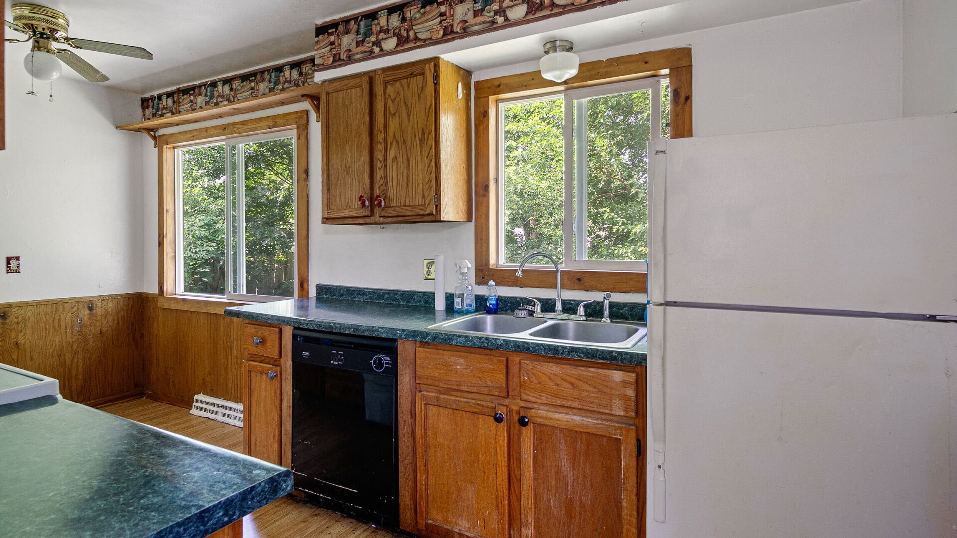 920 Cedar Street Property Photo 15