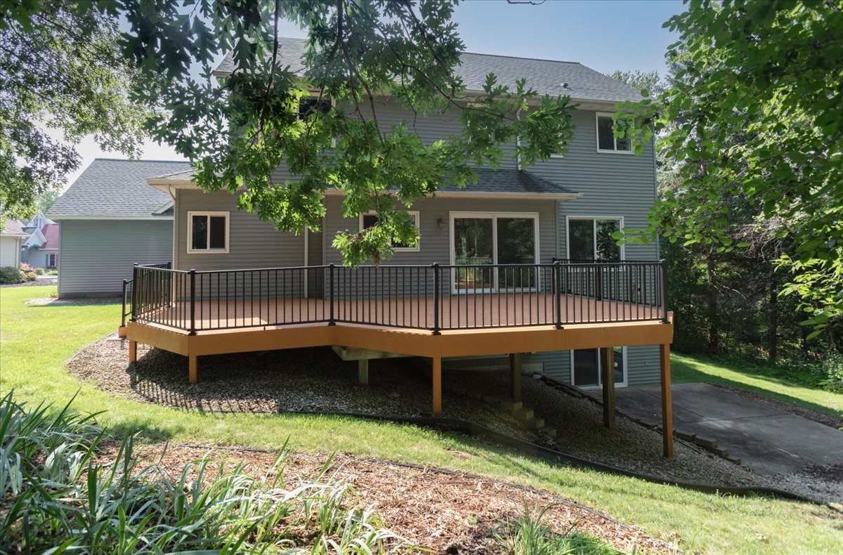 1016 Willow River Road N Property Photo 33