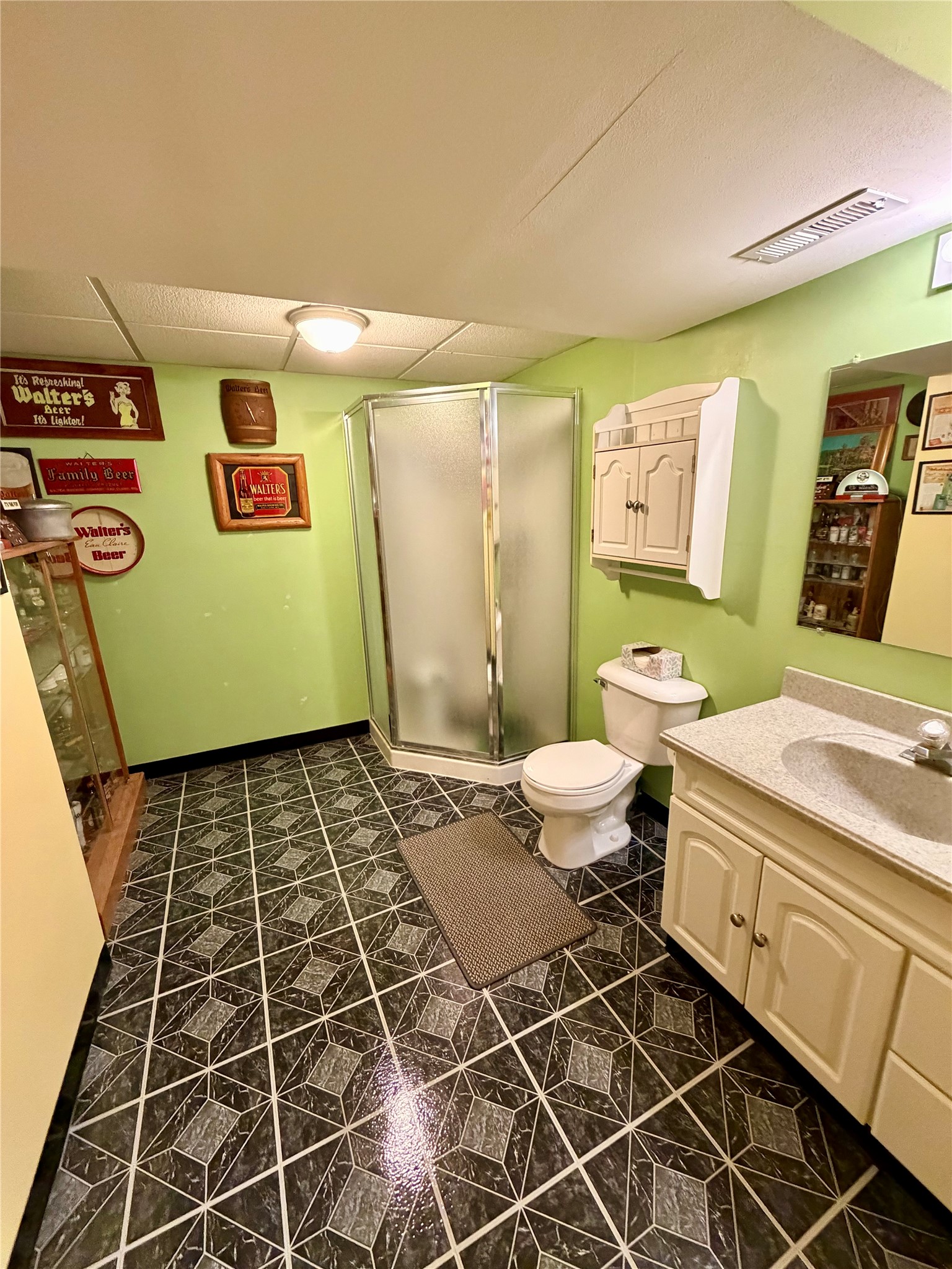 1432 Perry Street Property Photo 30