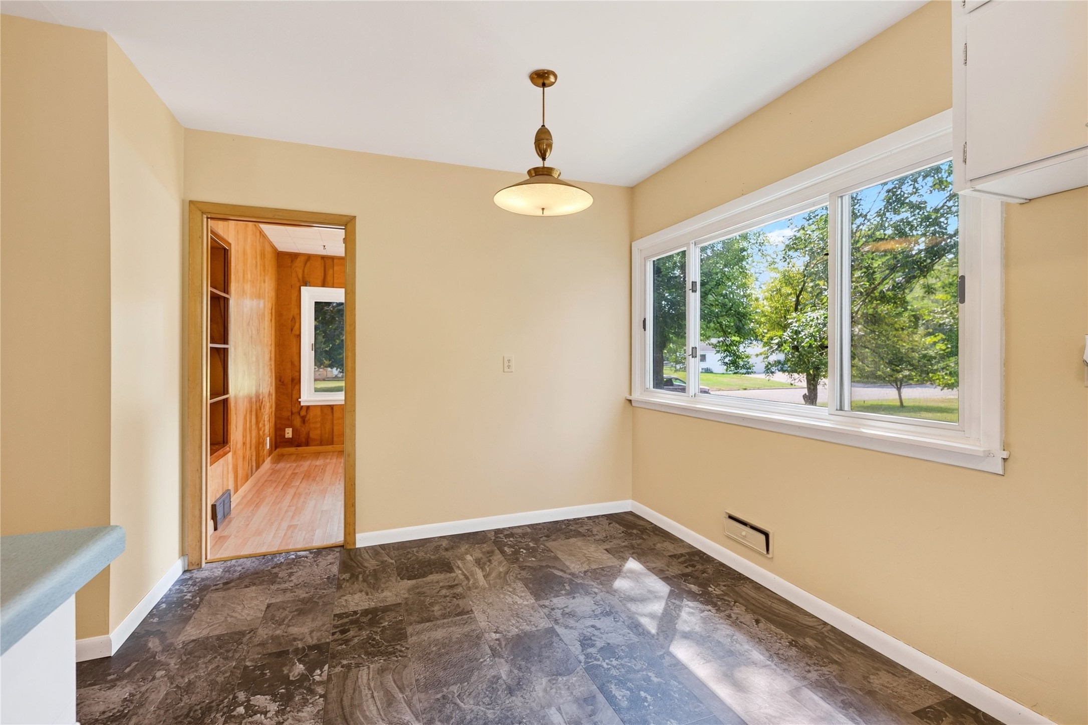 425 S 4th Street Property Photo 19