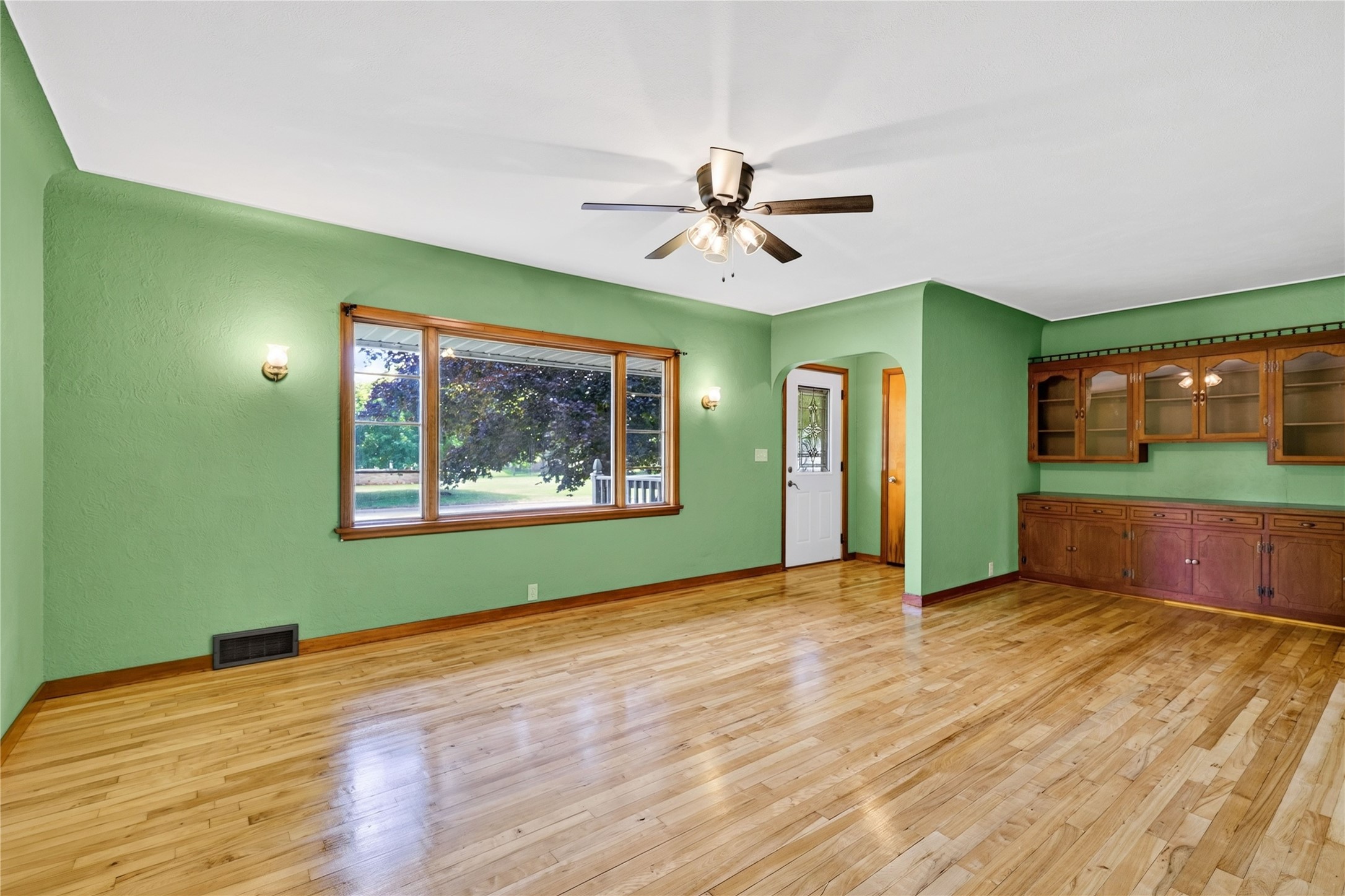 425 S 4th Street Property Photo 27