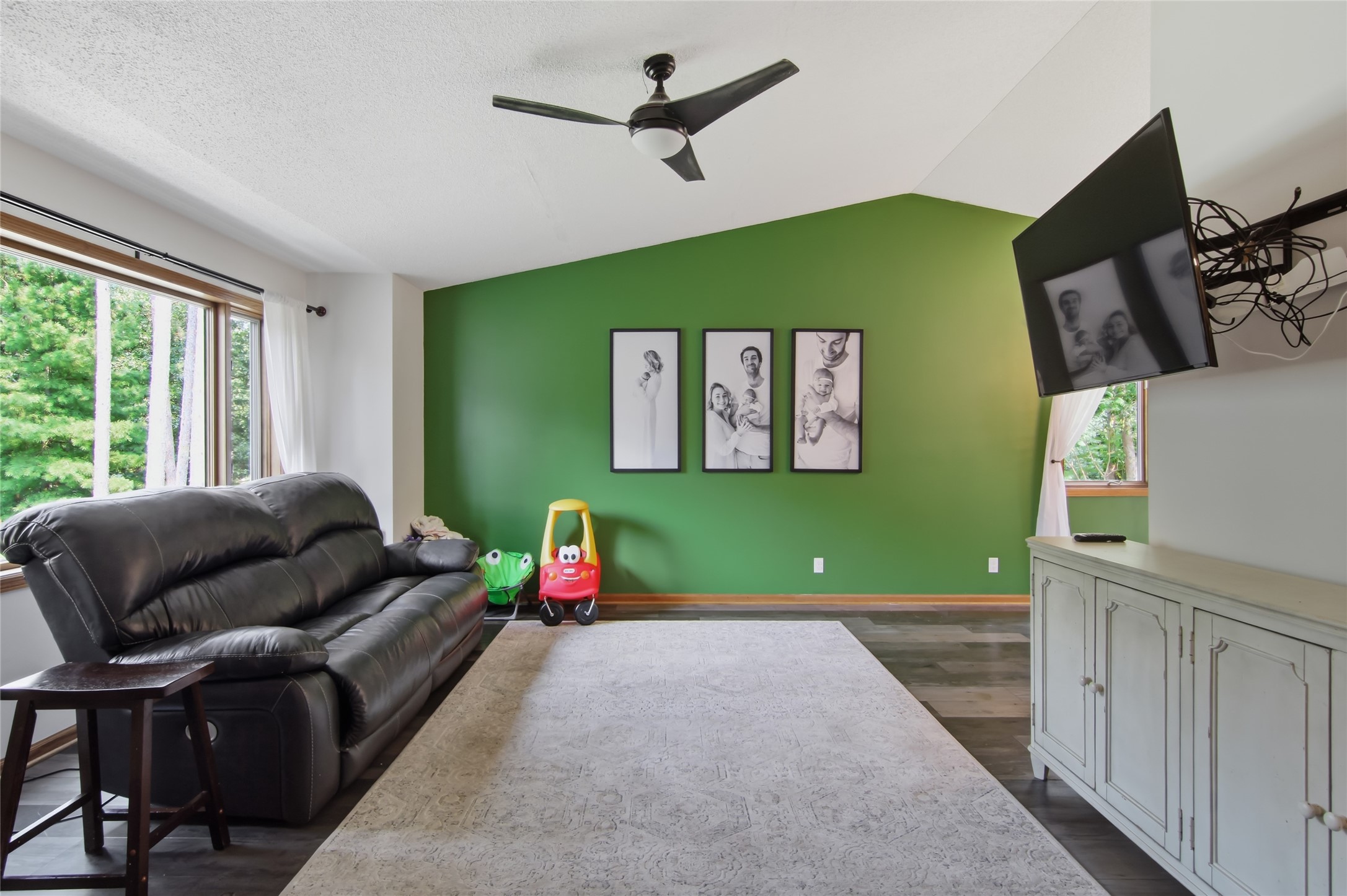 511 S Beach Drive Property Photo 5