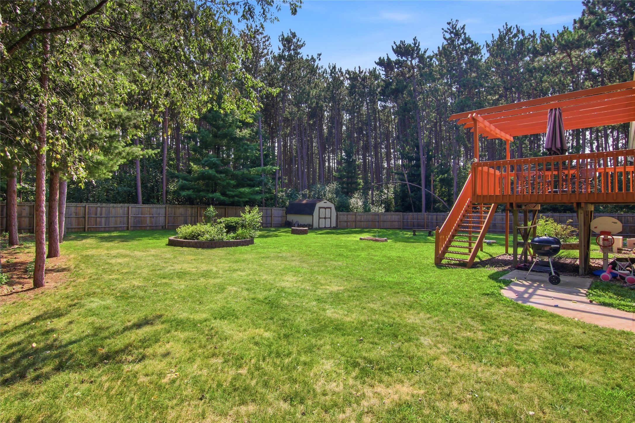 511 S Beach Drive Property Photo 32