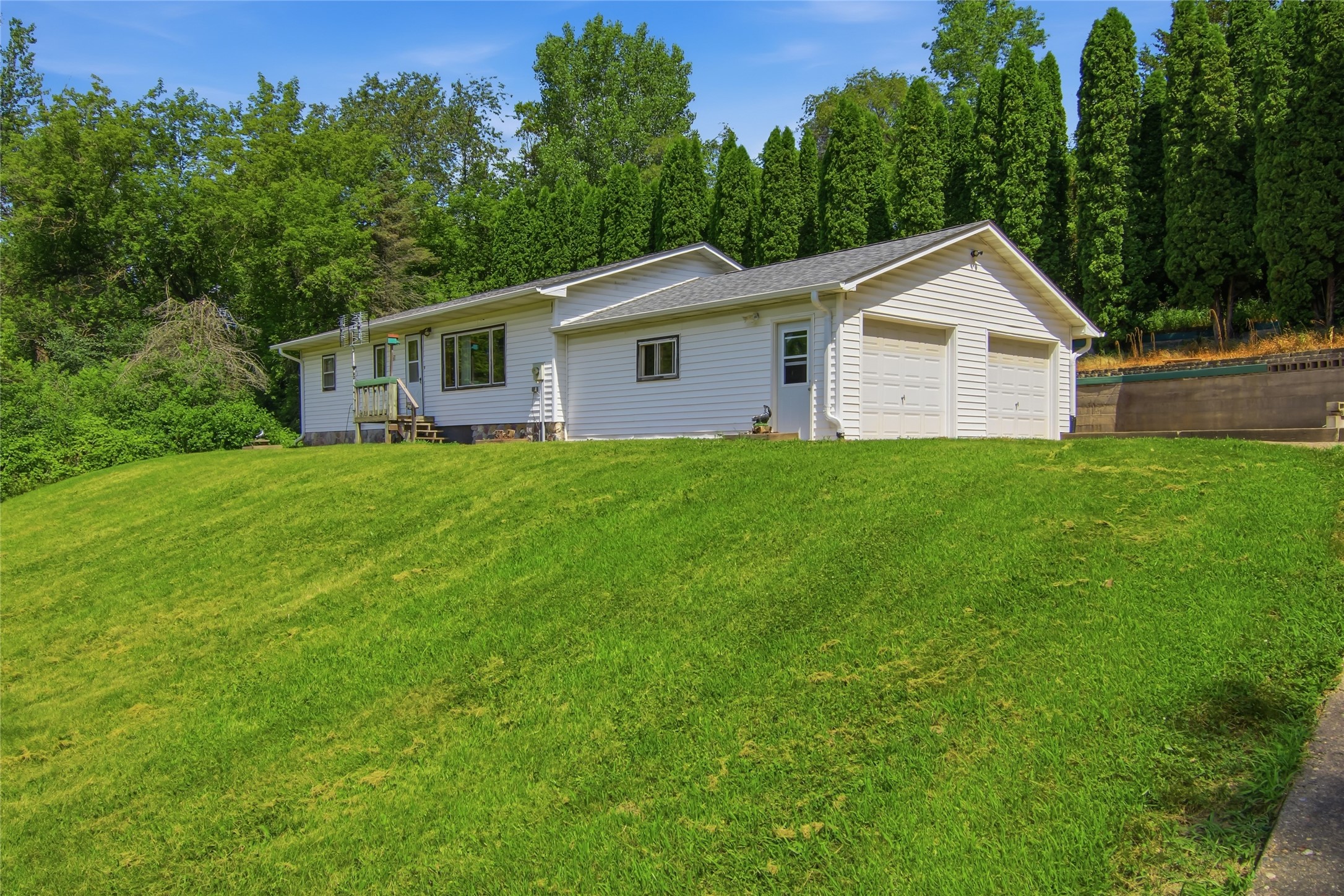 W10890 Hiview Drive Property Photo 12