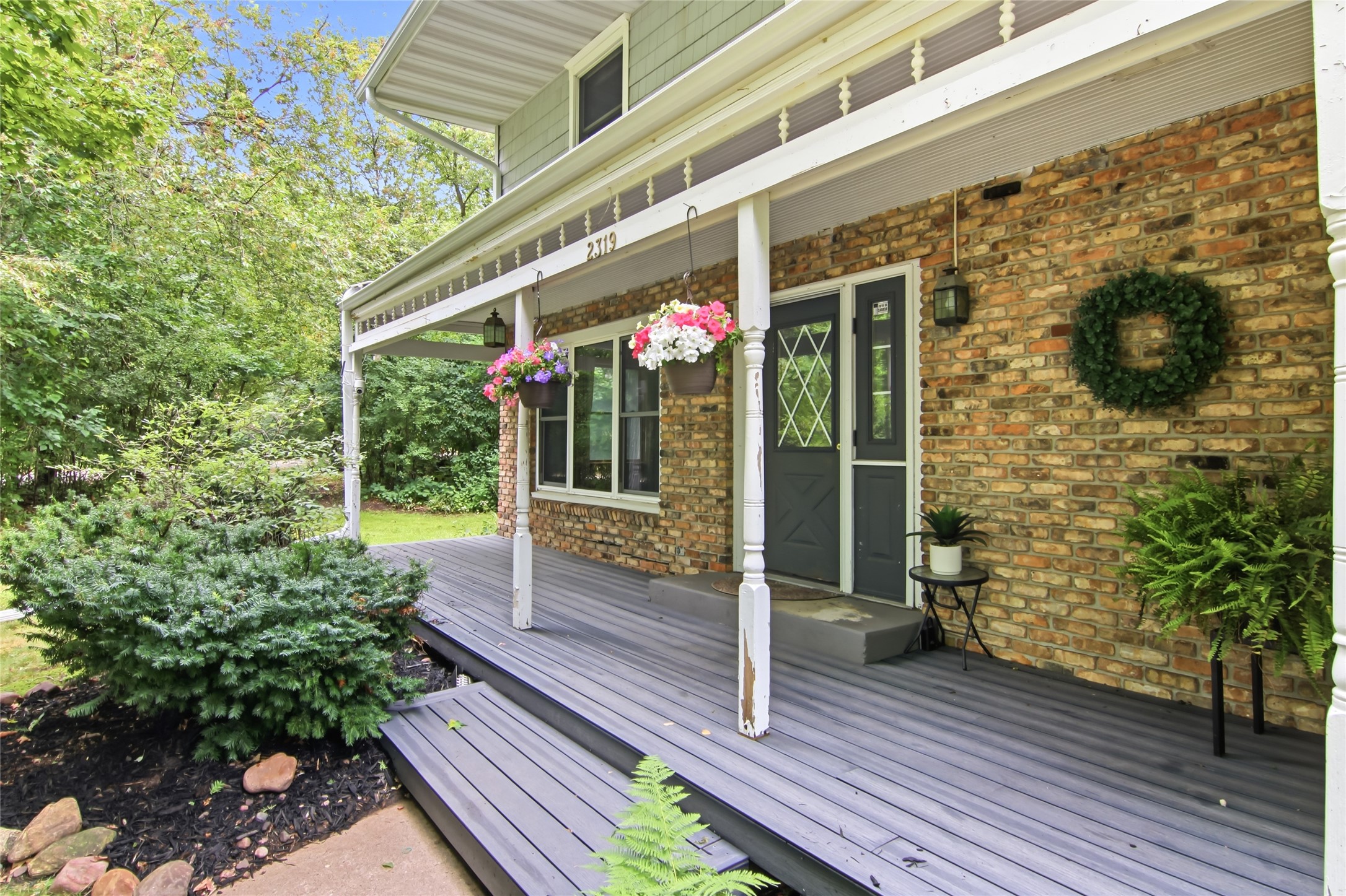 2319 Hillside Road Property Photo 3