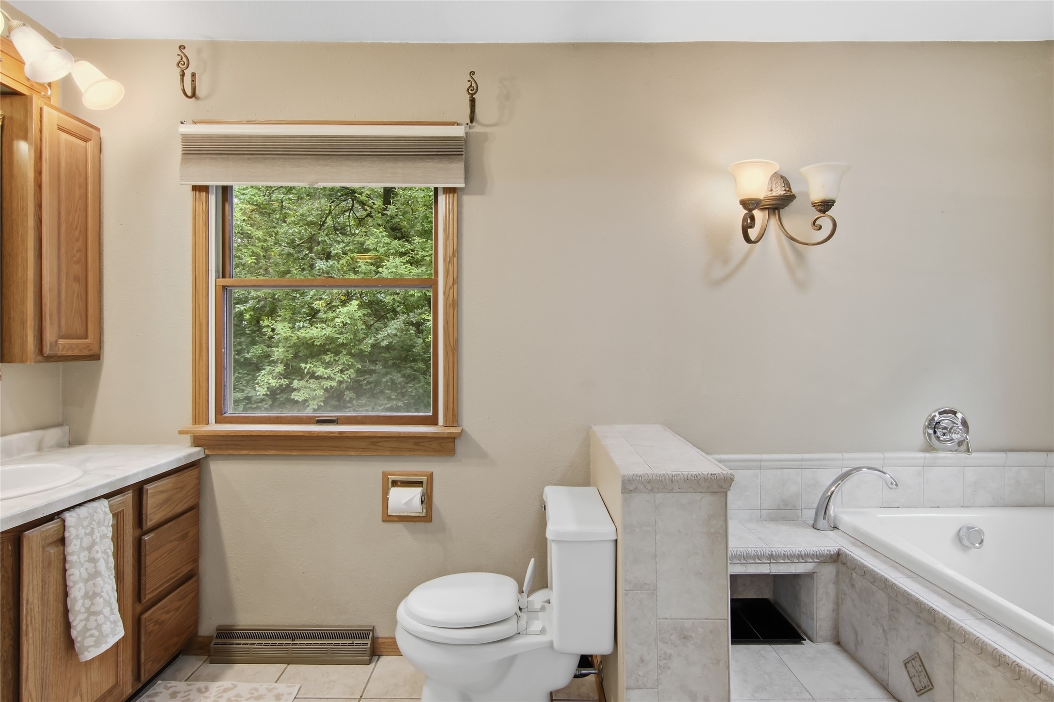 2319 Hillside Road Property Photo 22