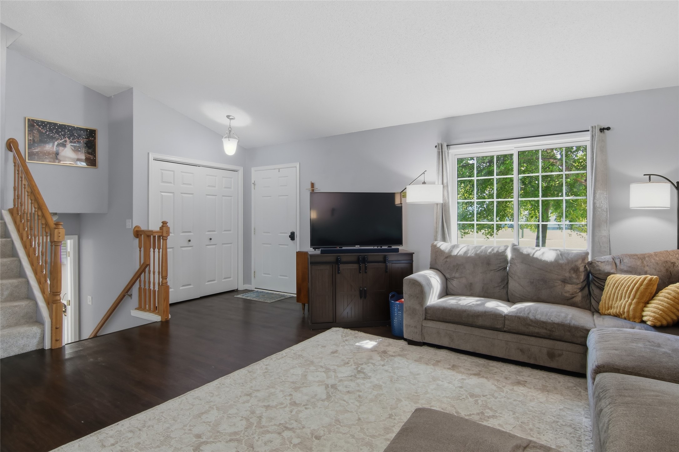 122 Eagle Ridge Court Property Photo 4
