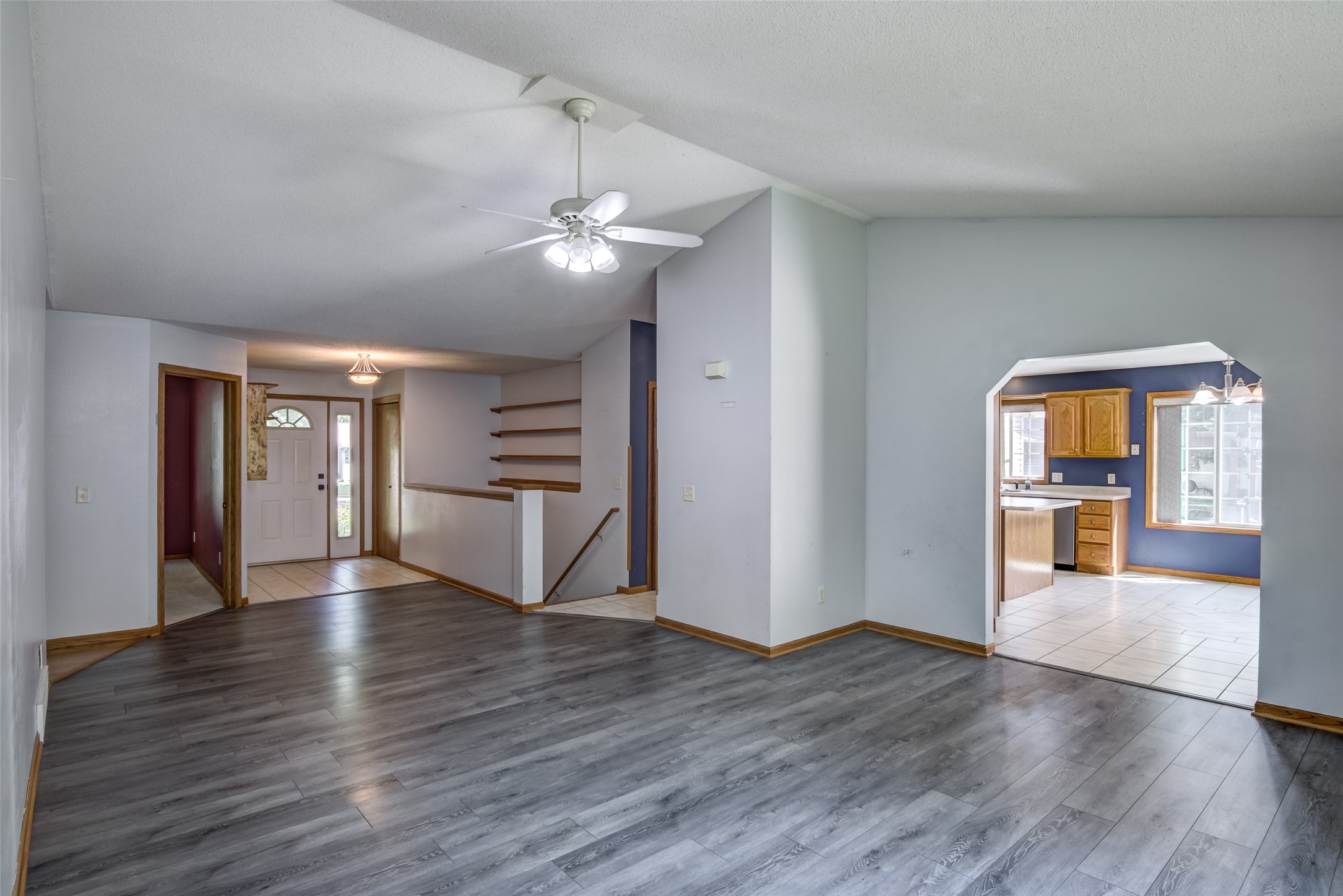 2728 Pine View Road Property Photo 4