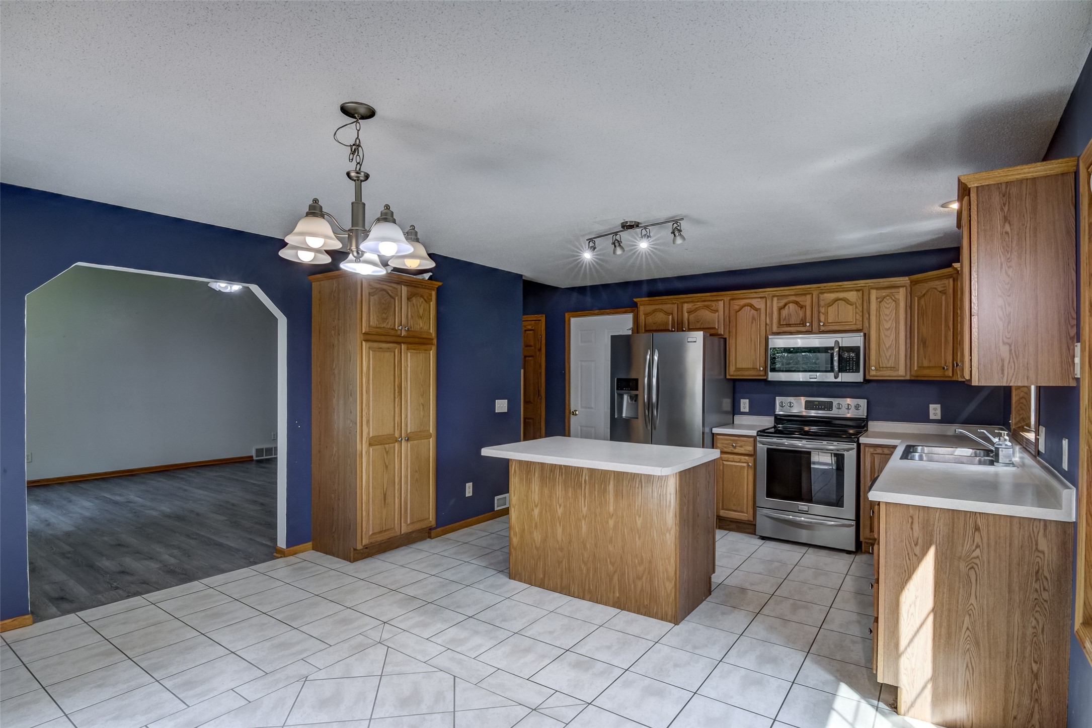 2728 Pine View Road Property Photo 12