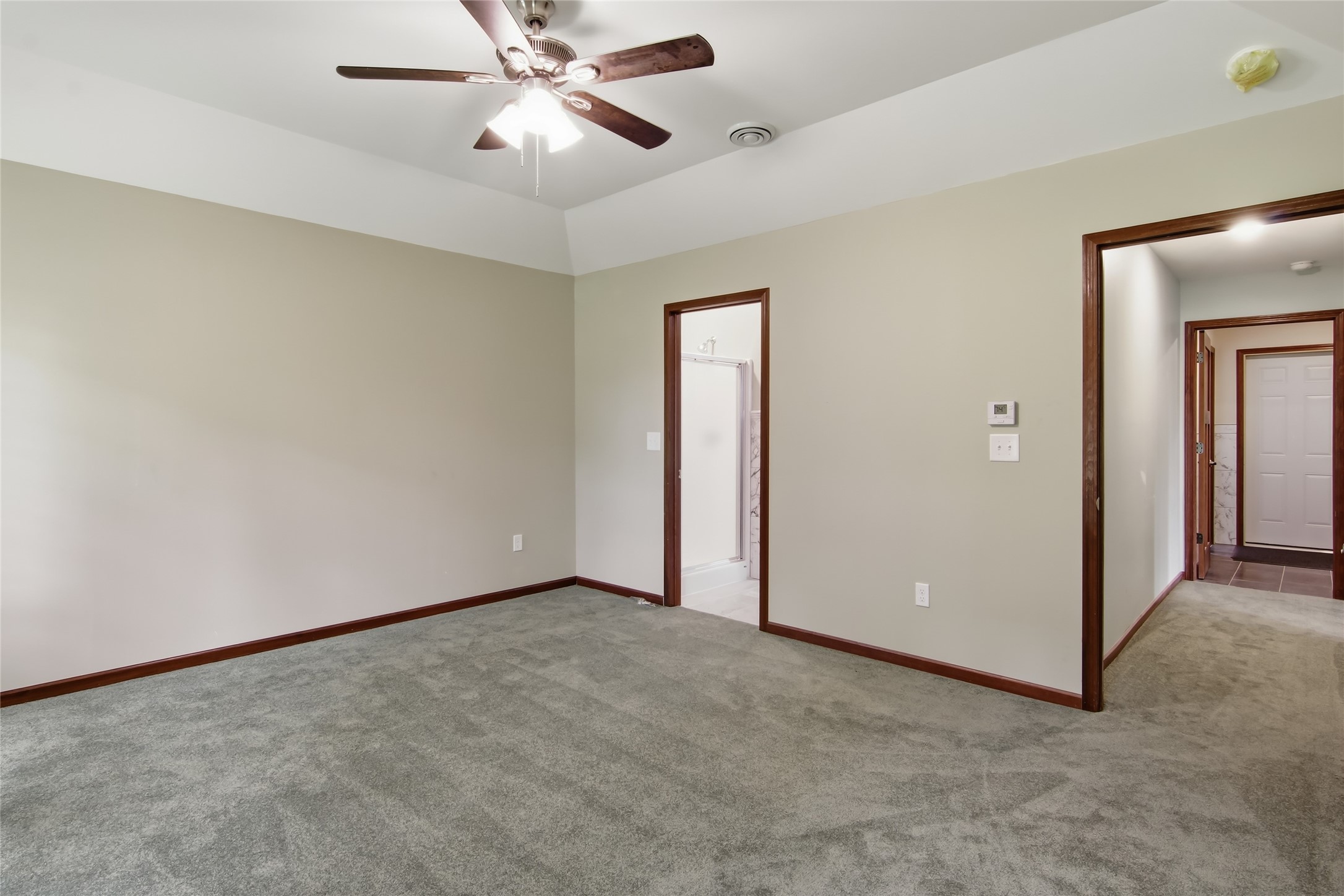 1020 Spruce Street Property Photo 11