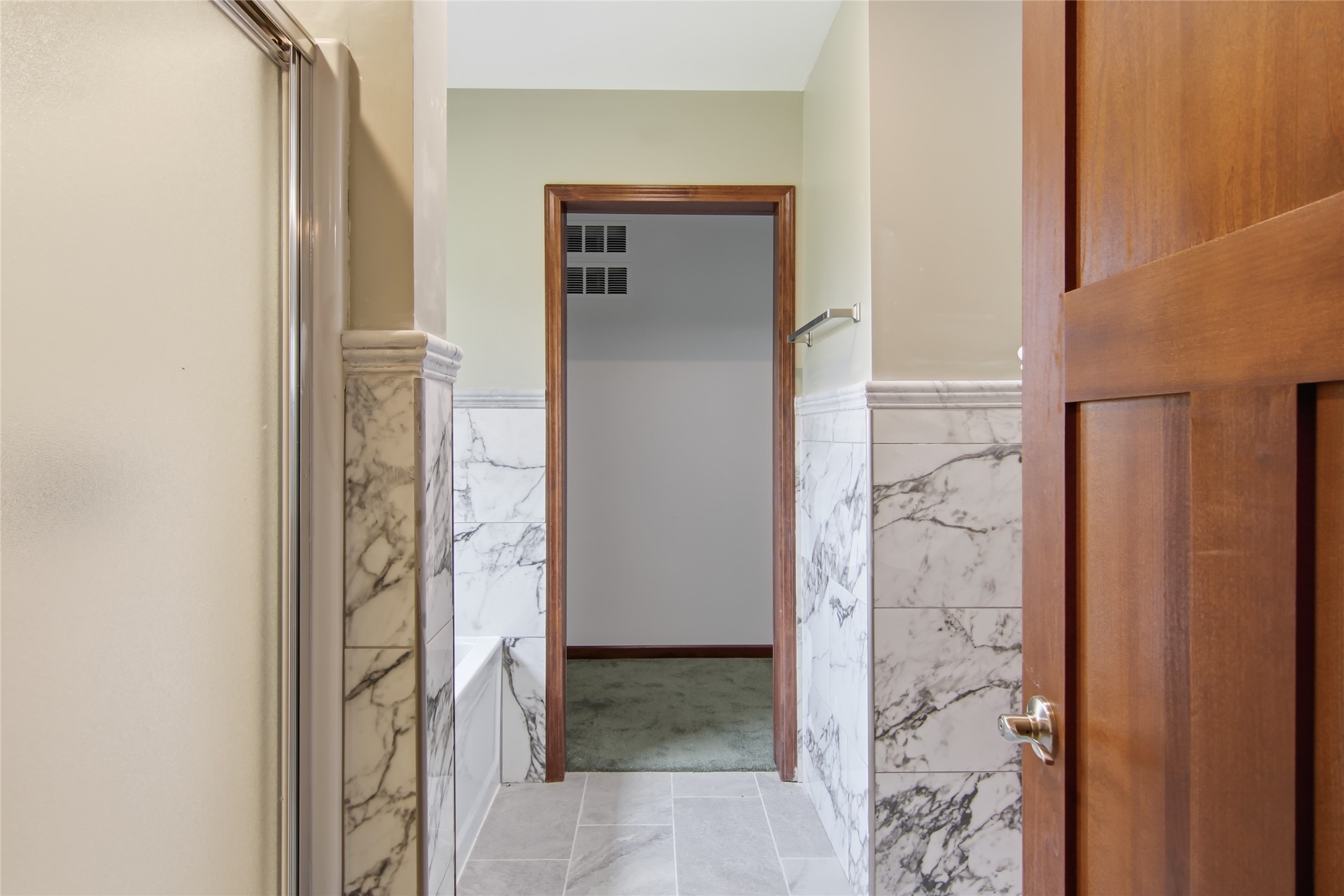 1020 Spruce Street Property Photo 14