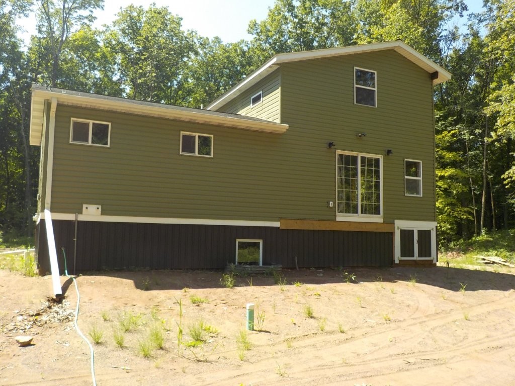 3307 30th Street Property Photo 3