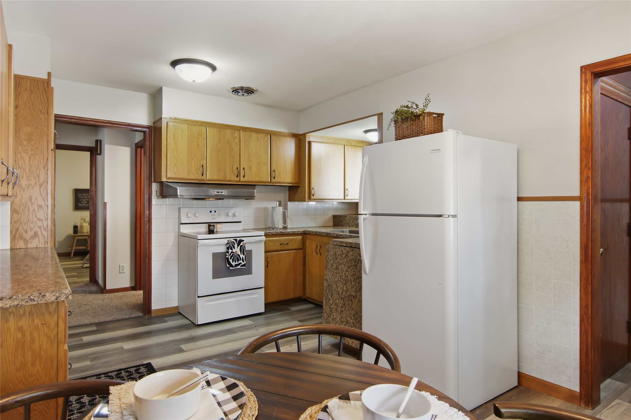 638 Selma Street Property Photo 11