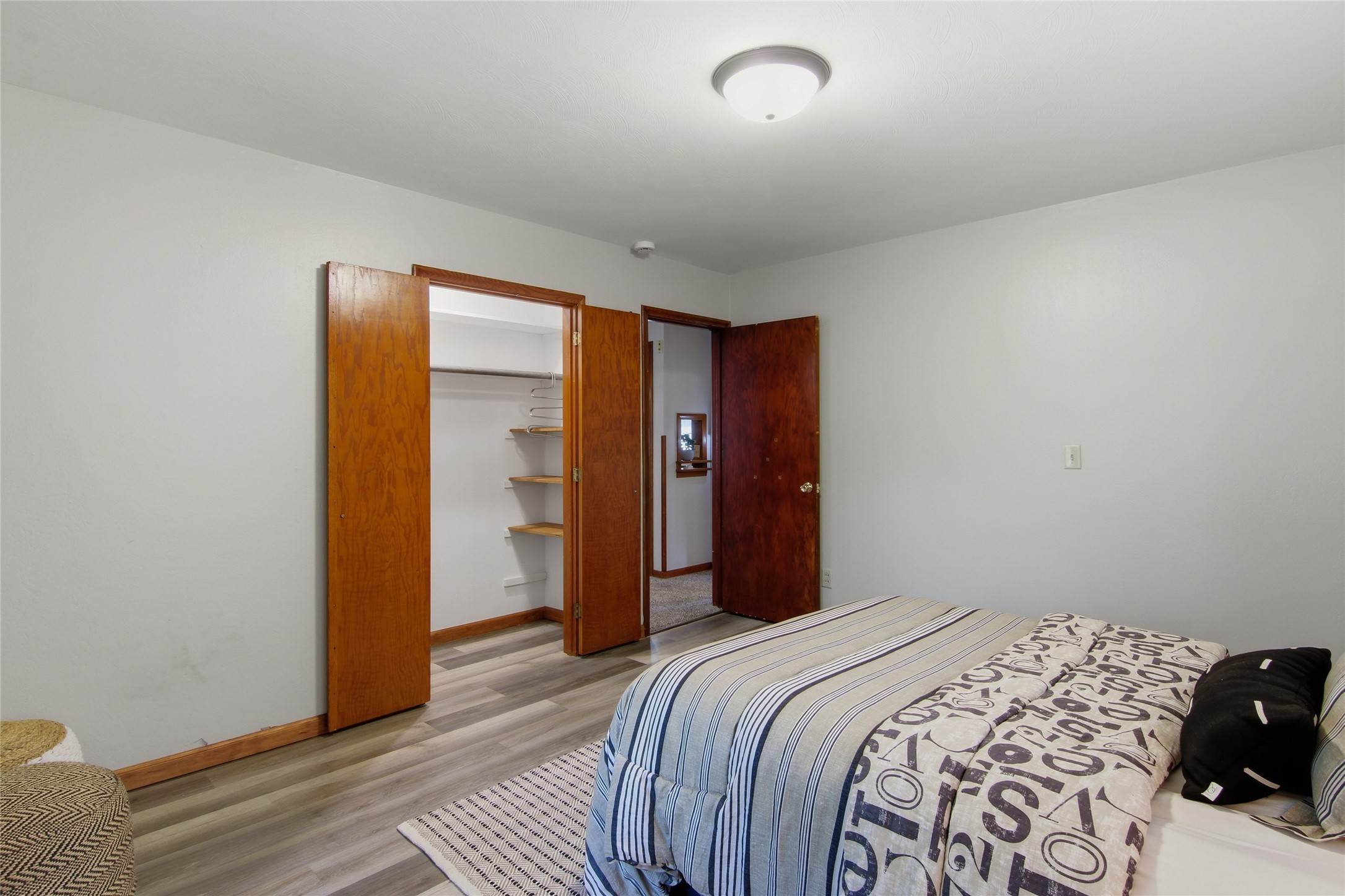 638 Selma Street Property Photo 16