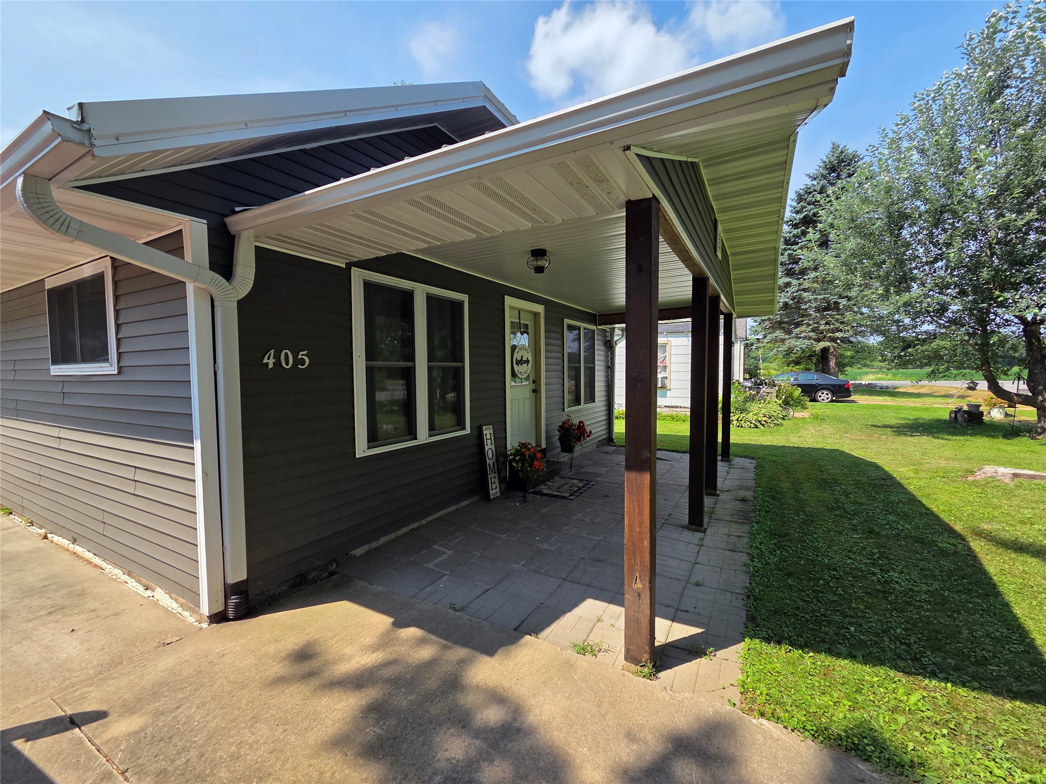 405 2nd Street Property Photo 7