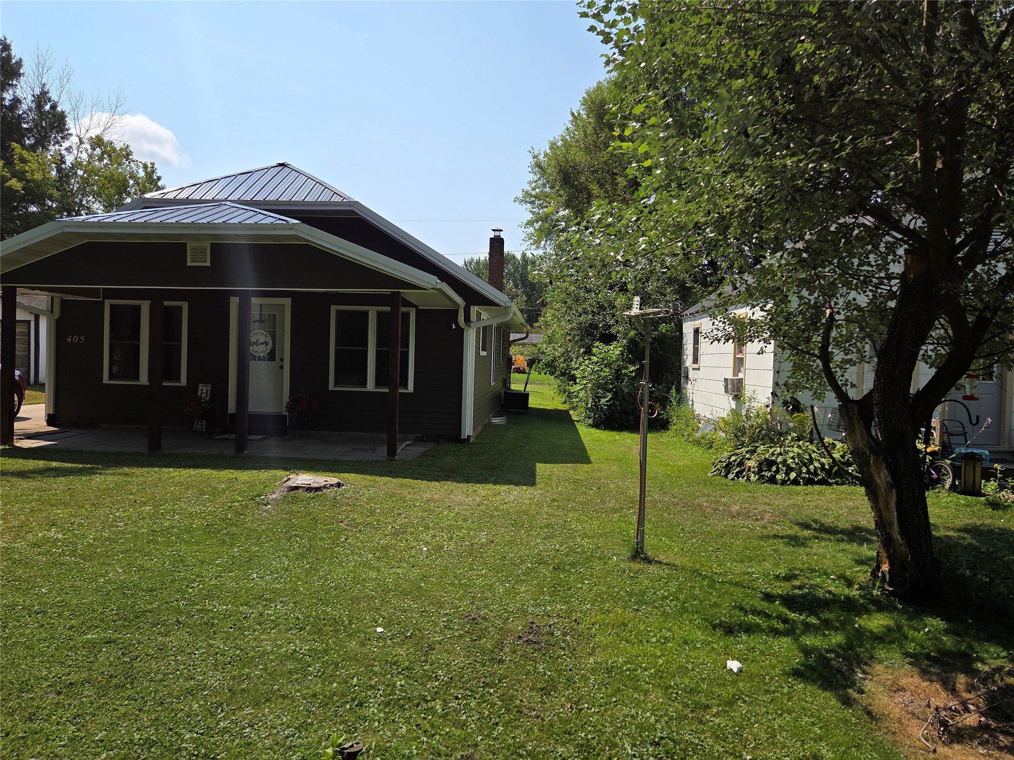 405 2nd Street Property Photo 13