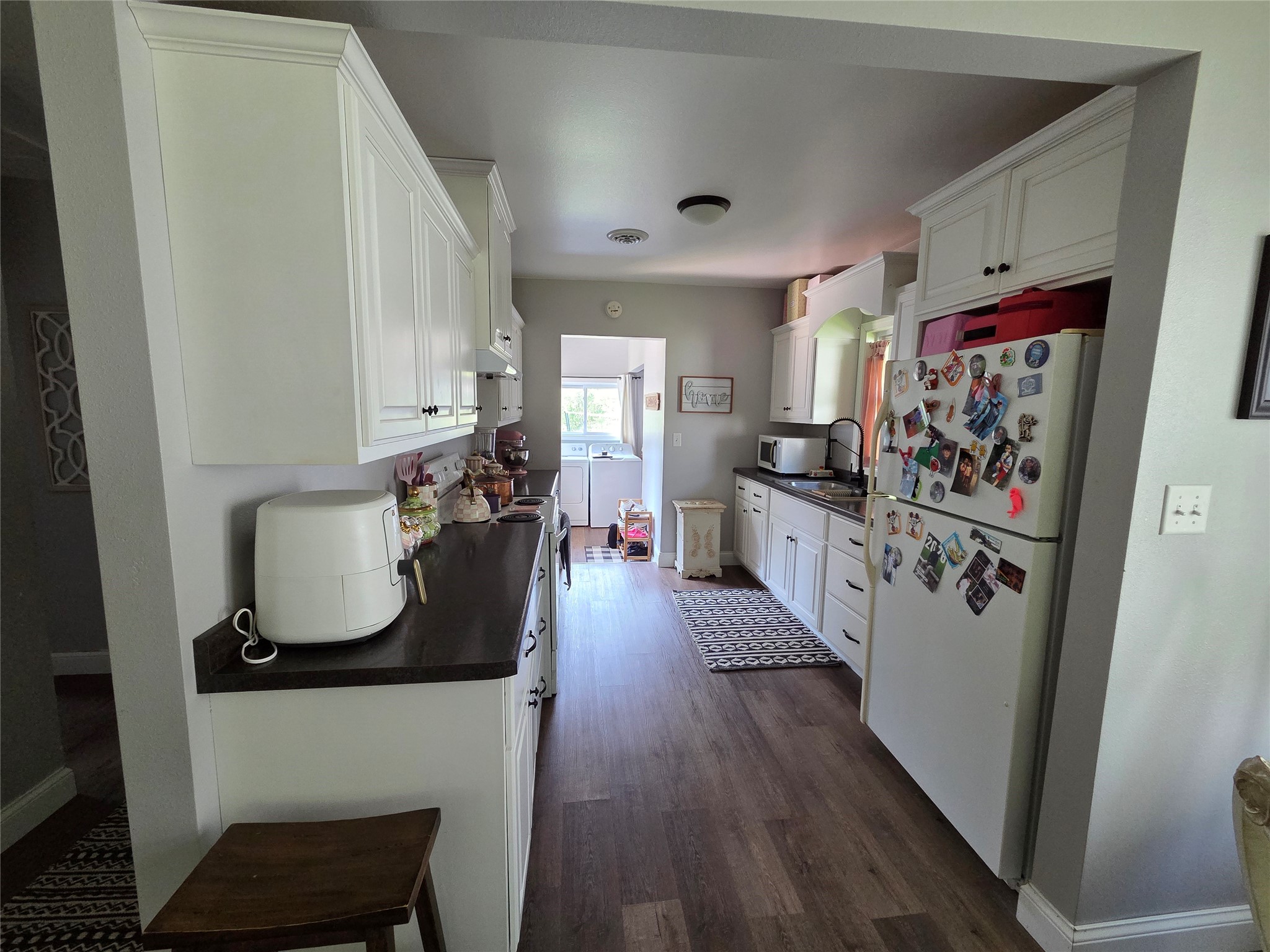 405 2nd Street Property Photo 34