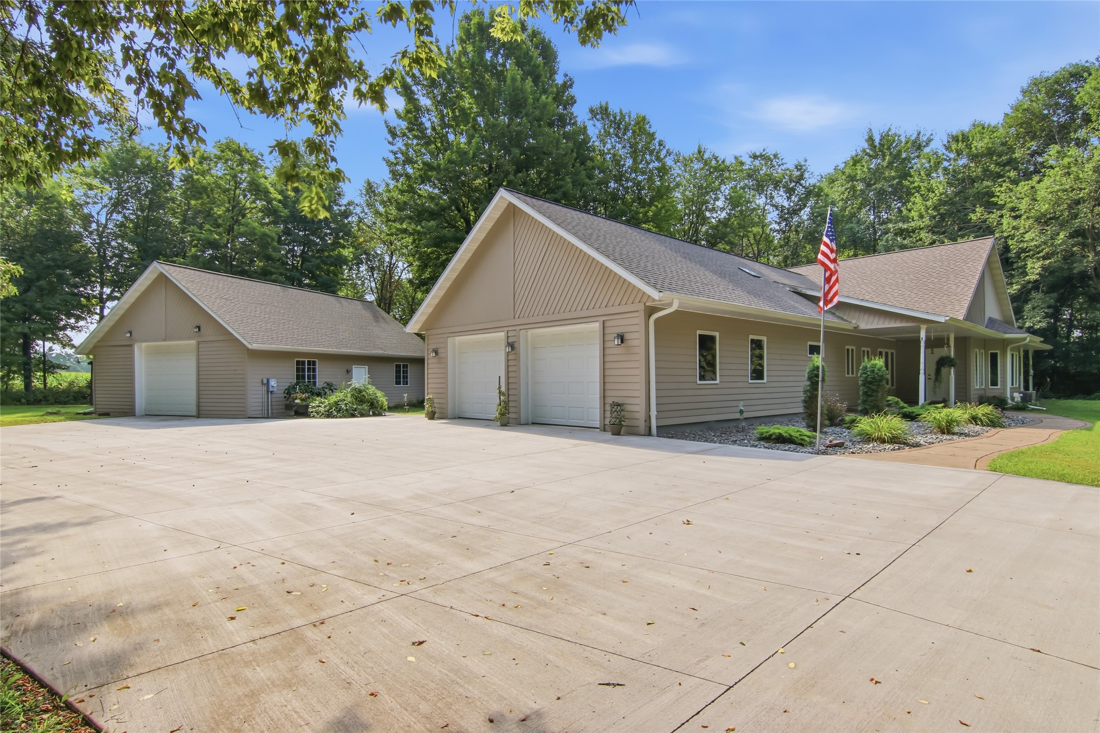 12814 92nd Street Property Photo 2