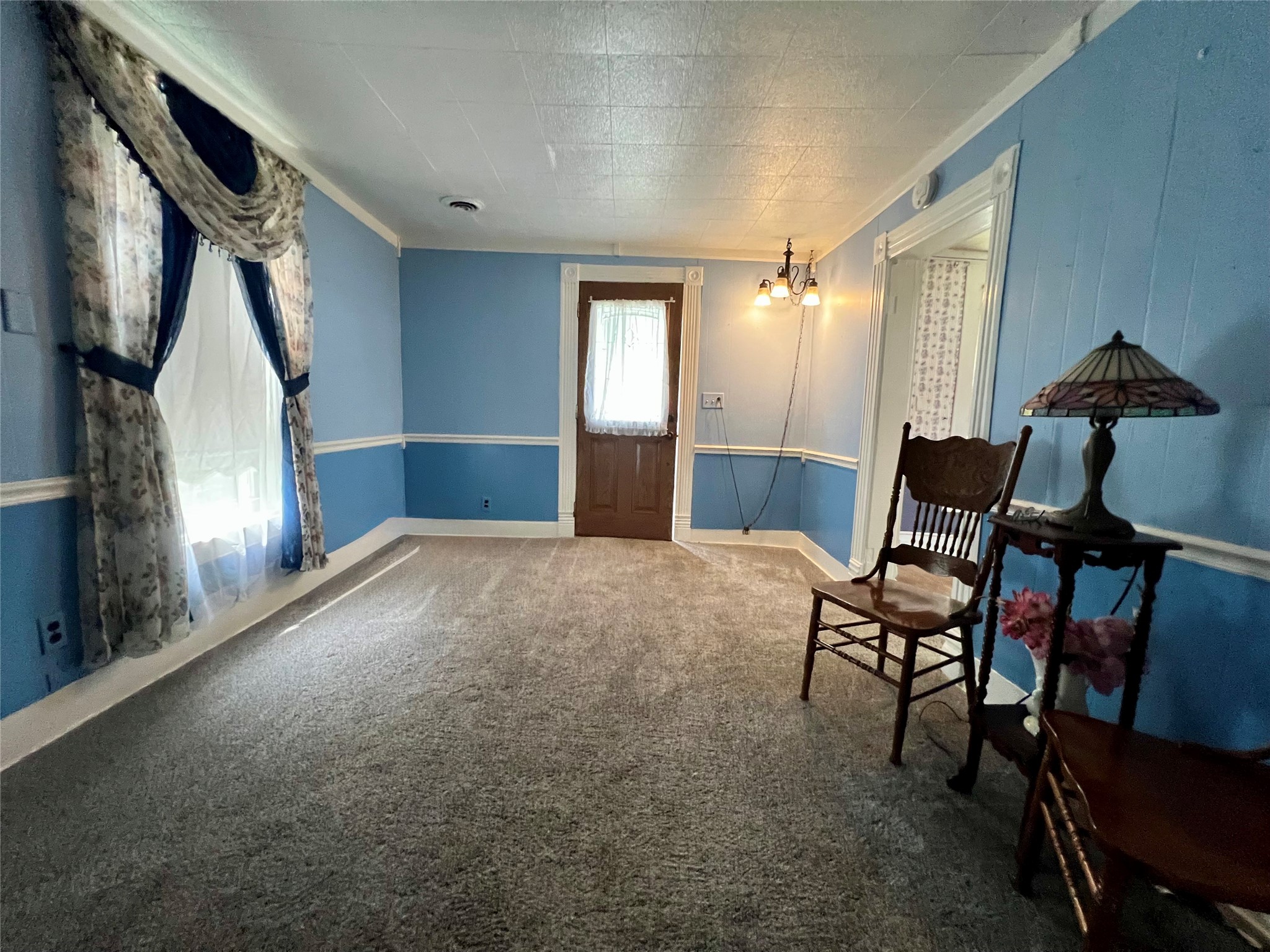 913 Summer Street Property Photo 15