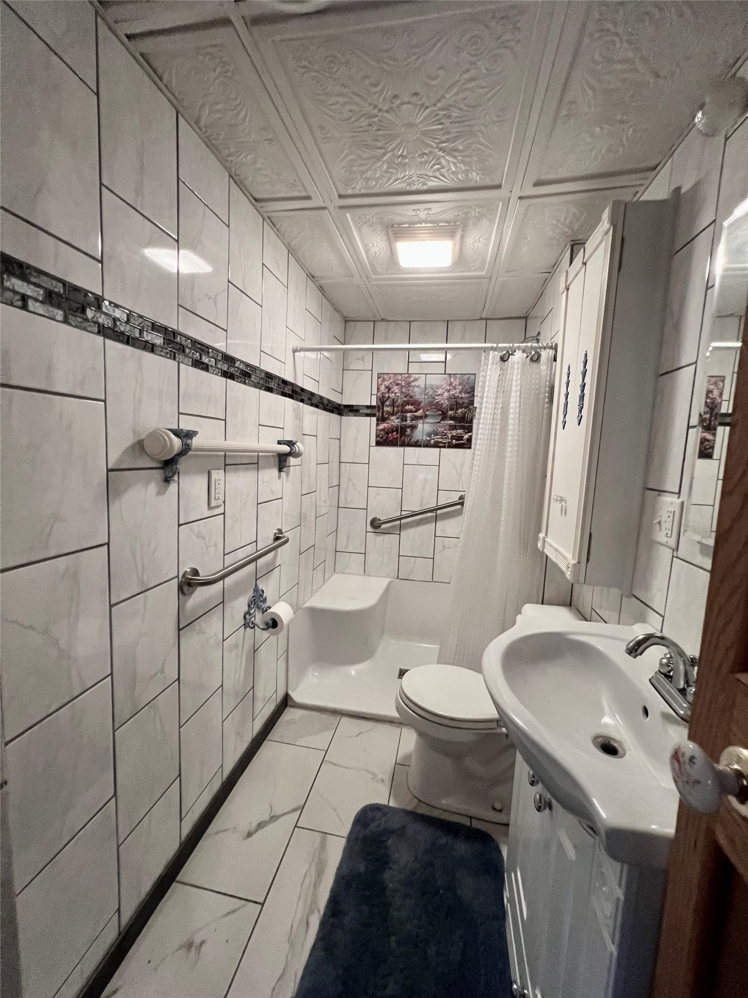 913 Summer Street Property Photo 25