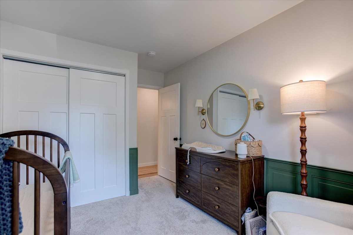 421 21st Avenue W Property Photo 27