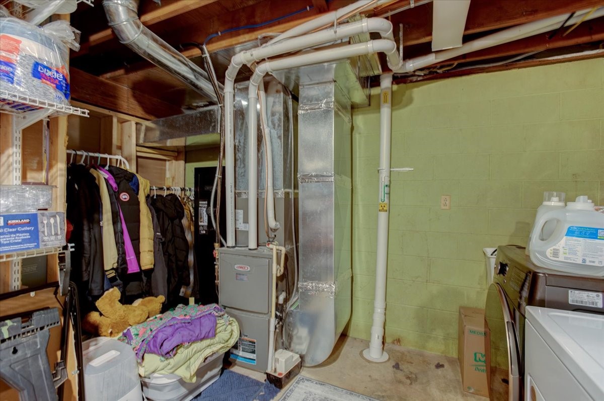 421 21st Avenue W Property Photo 41