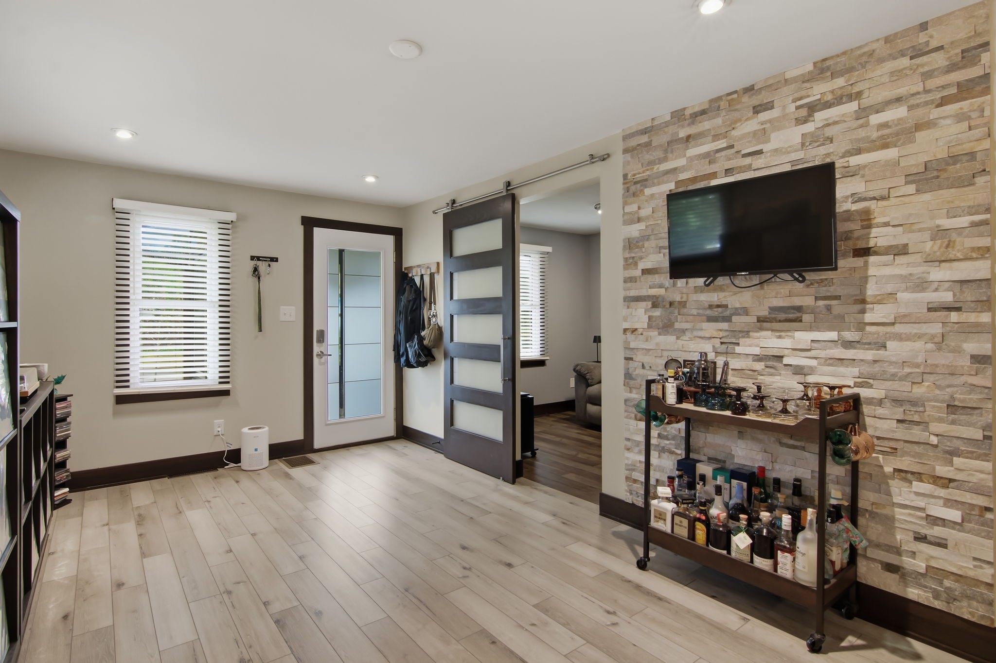 2425 7th Street Property Photo 7