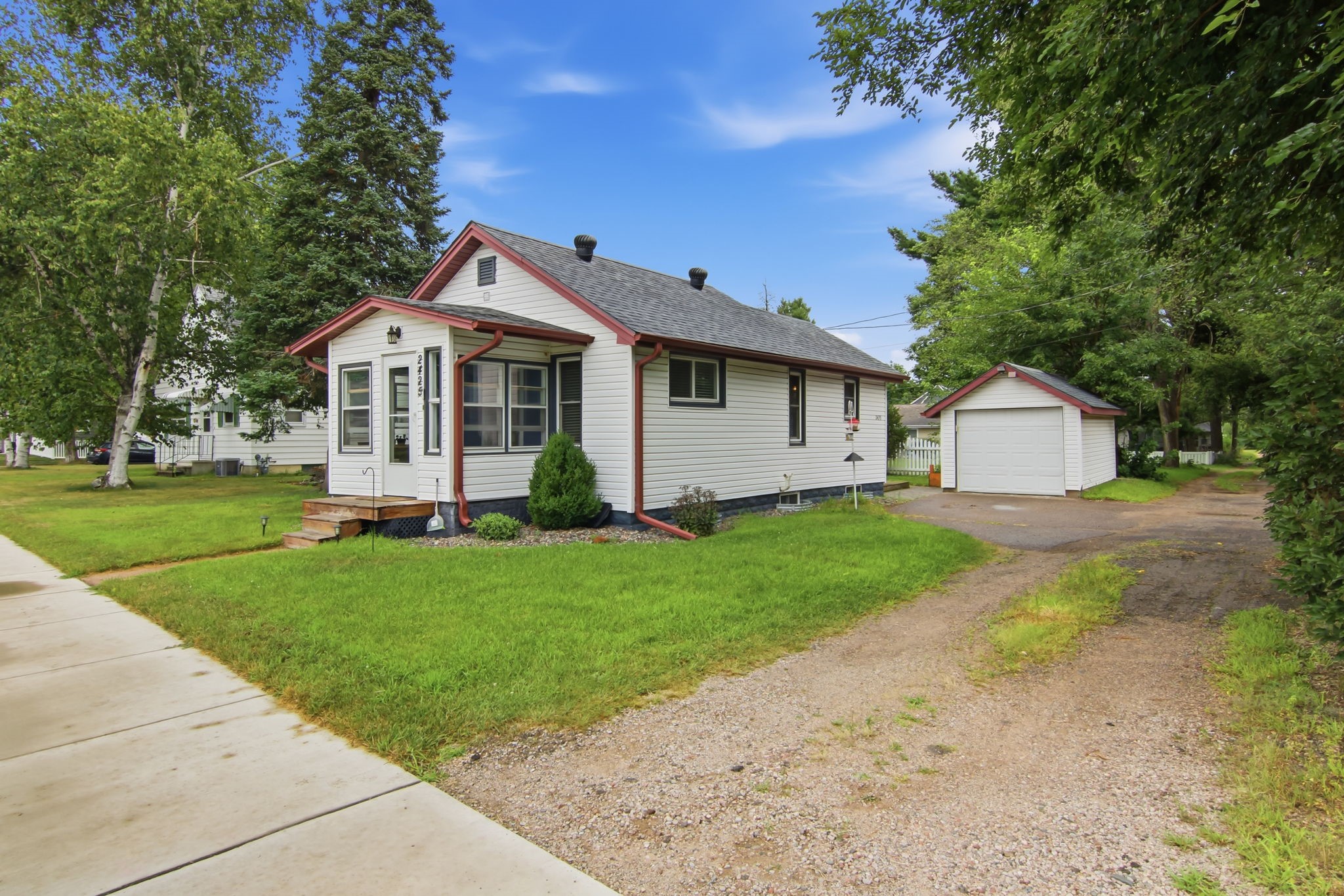 2425 7th Street Property Photo 22
