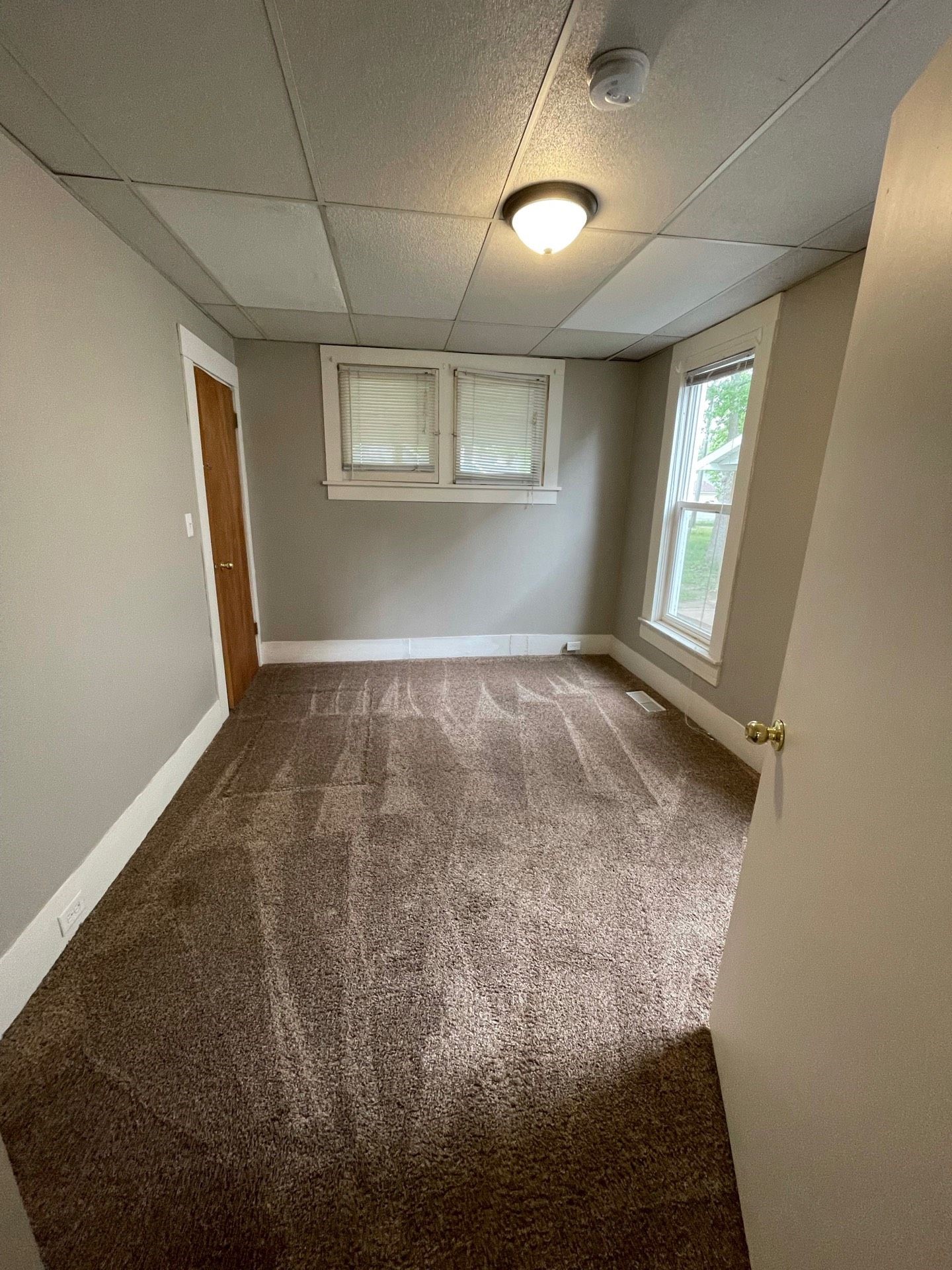 716 Niagara Street Property Photo 9
