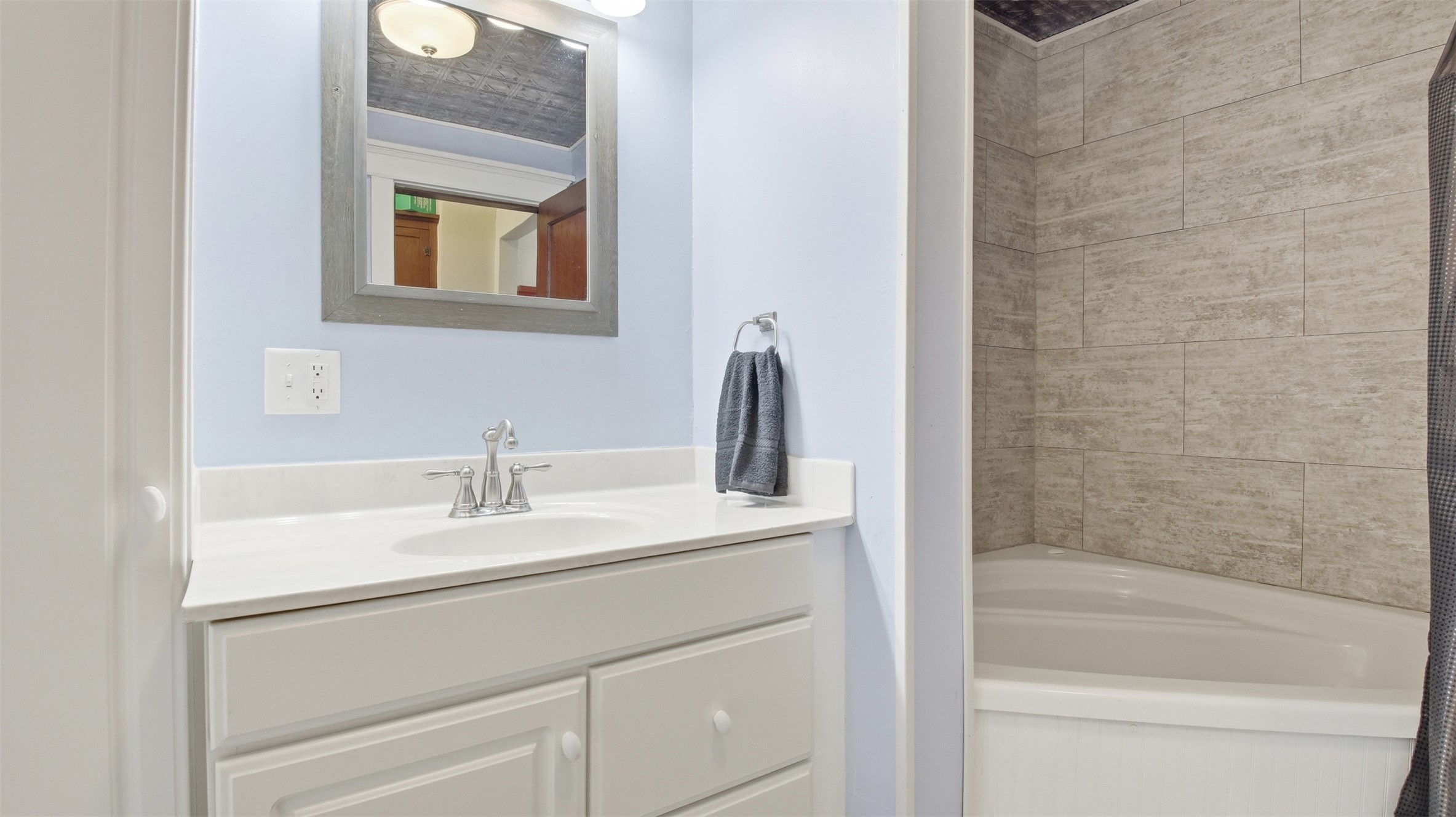 717 1st Street Property Photo 37