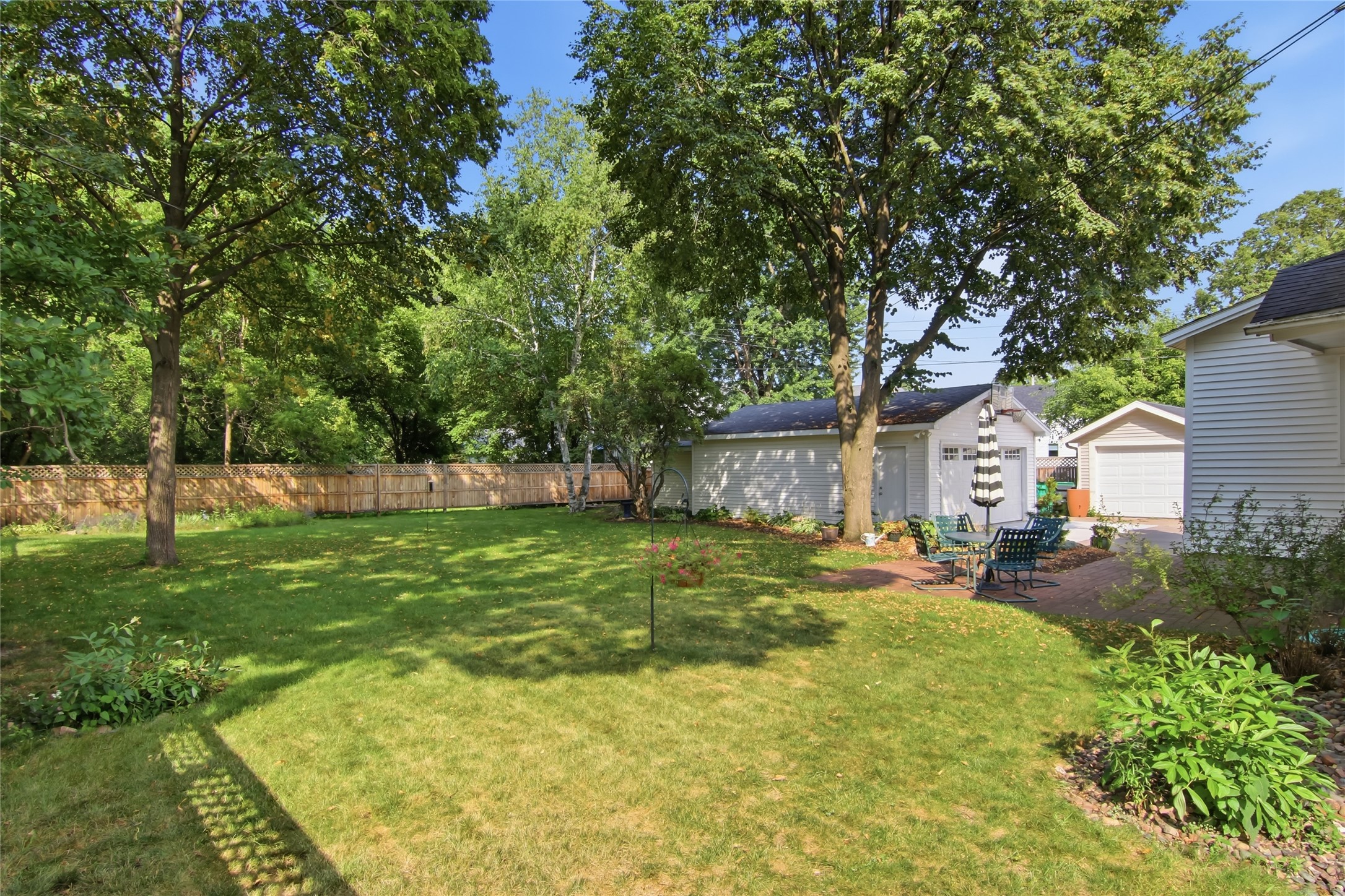 204 Gilbert Avenue Property Photo 28