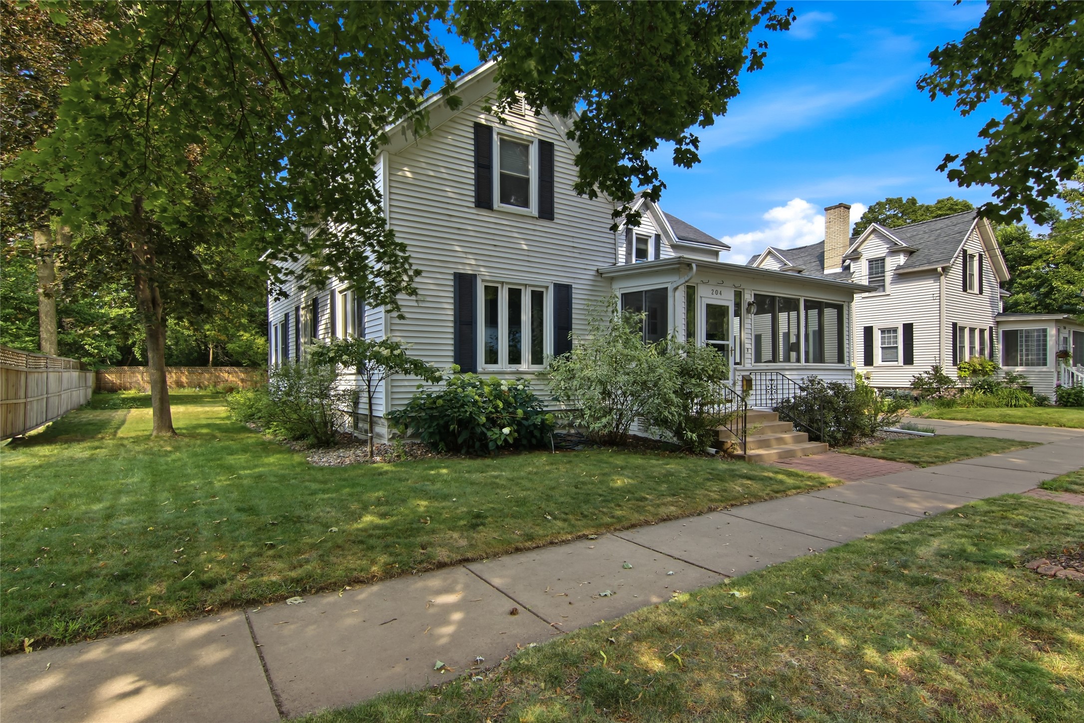 204 Gilbert Avenue Property Photo 32