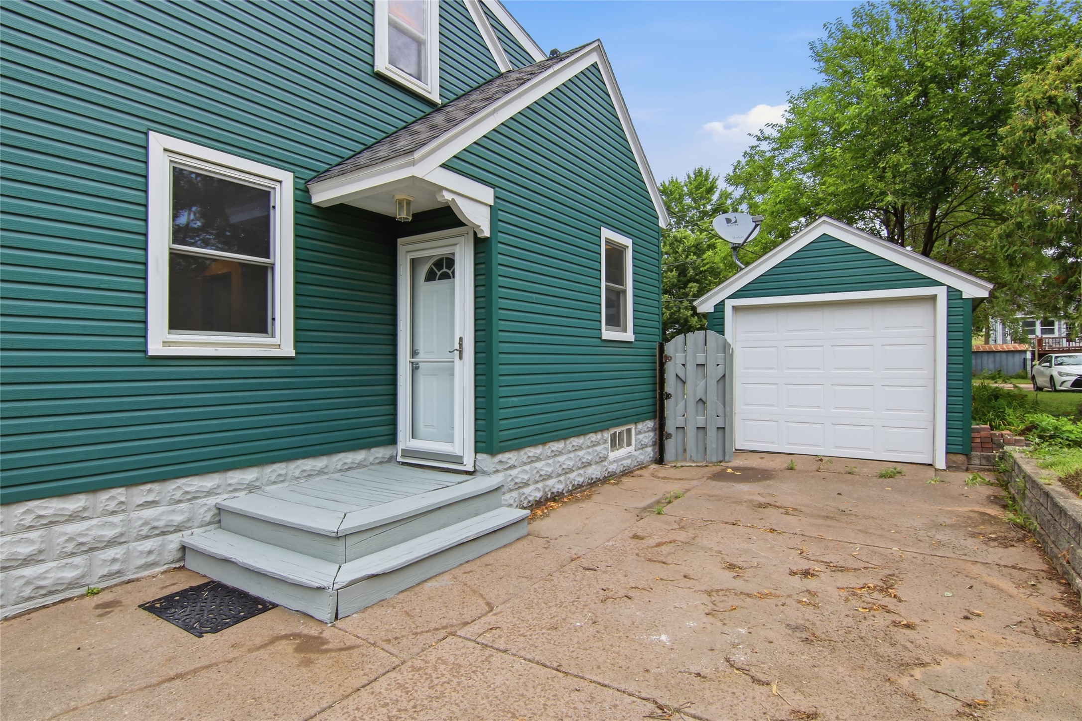 805 Doty Street Property Photo 2