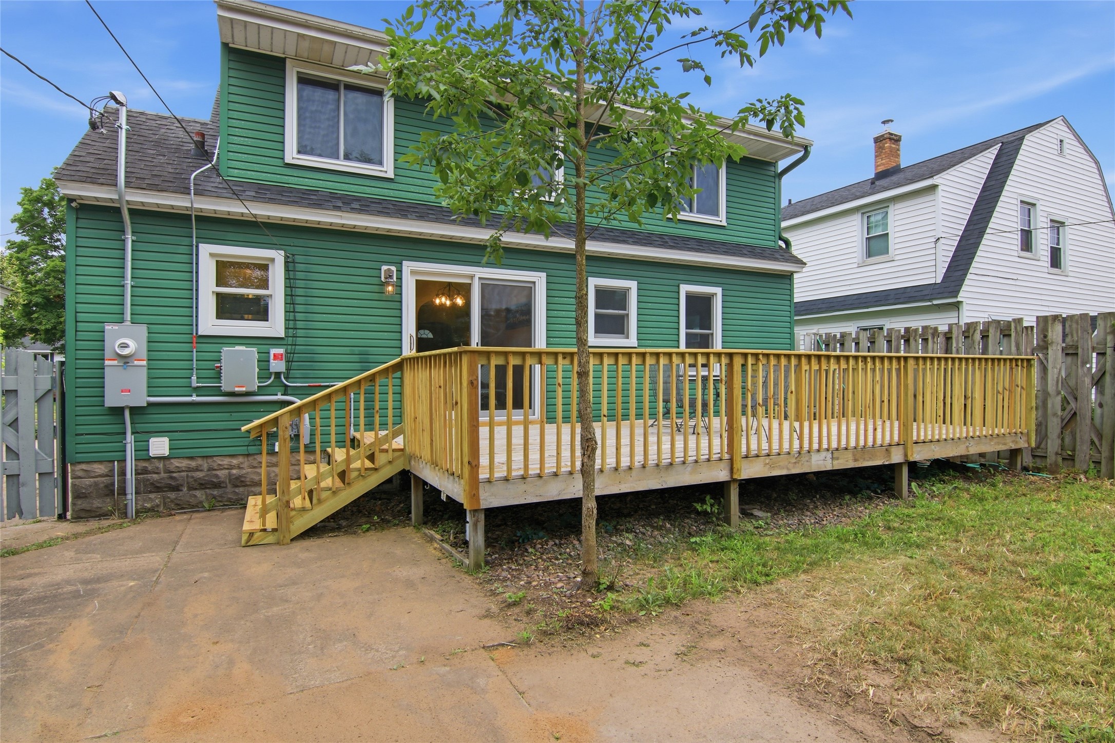 805 Doty Street Property Photo 4