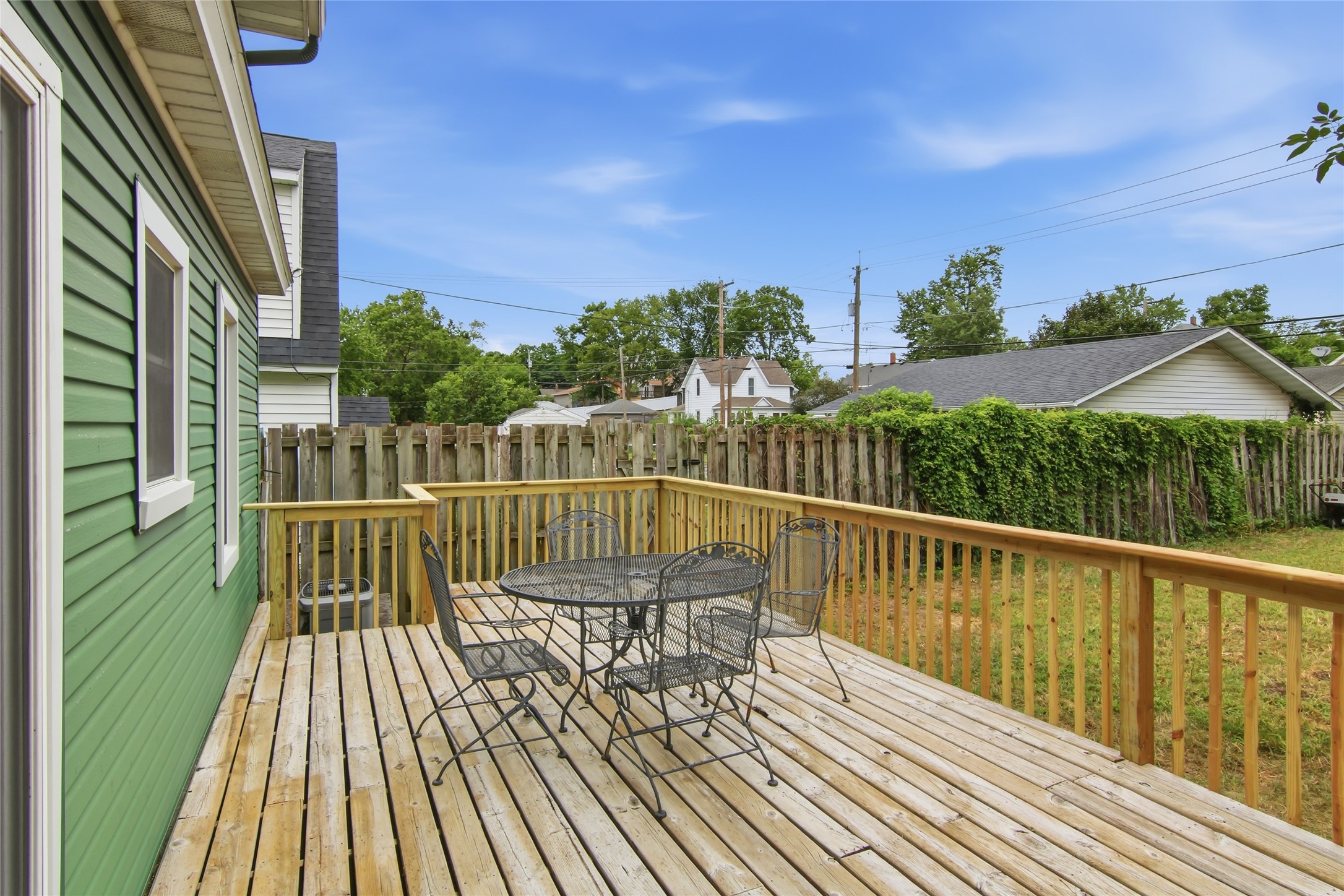 805 Doty Street Property Photo 5