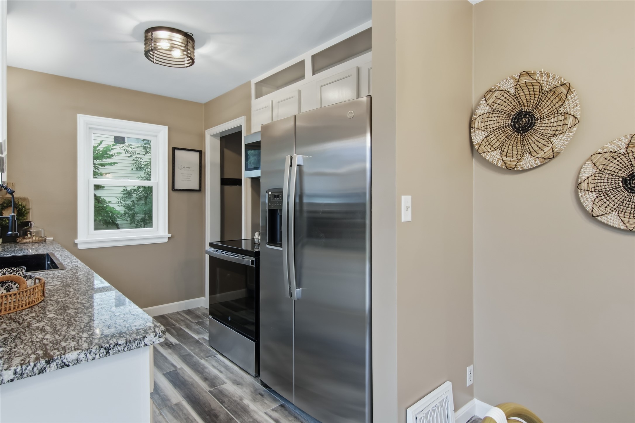 805 Doty Street Property Photo 13